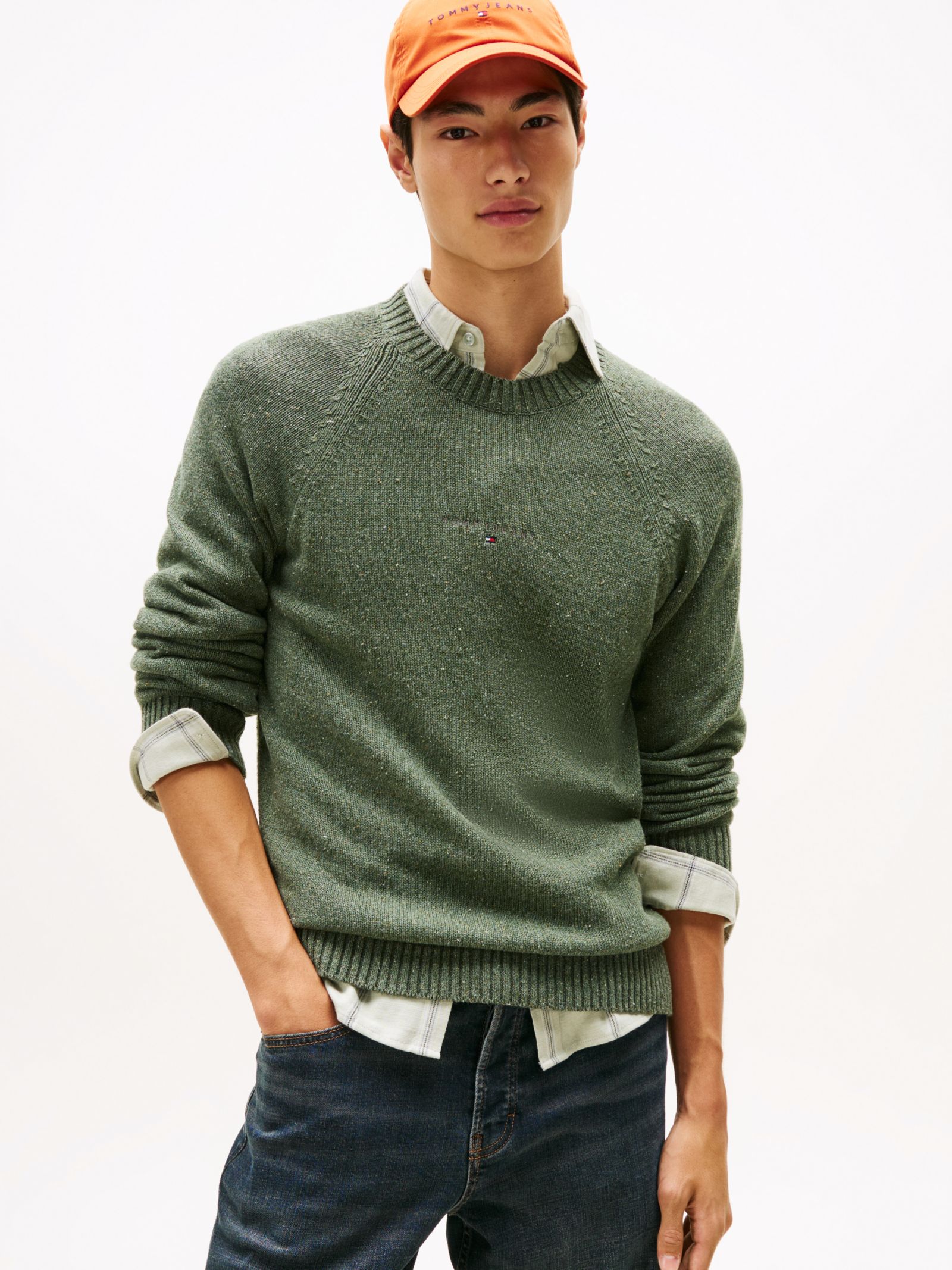 Tommy Jeans slim trui met raglanmouwen en lineair logo