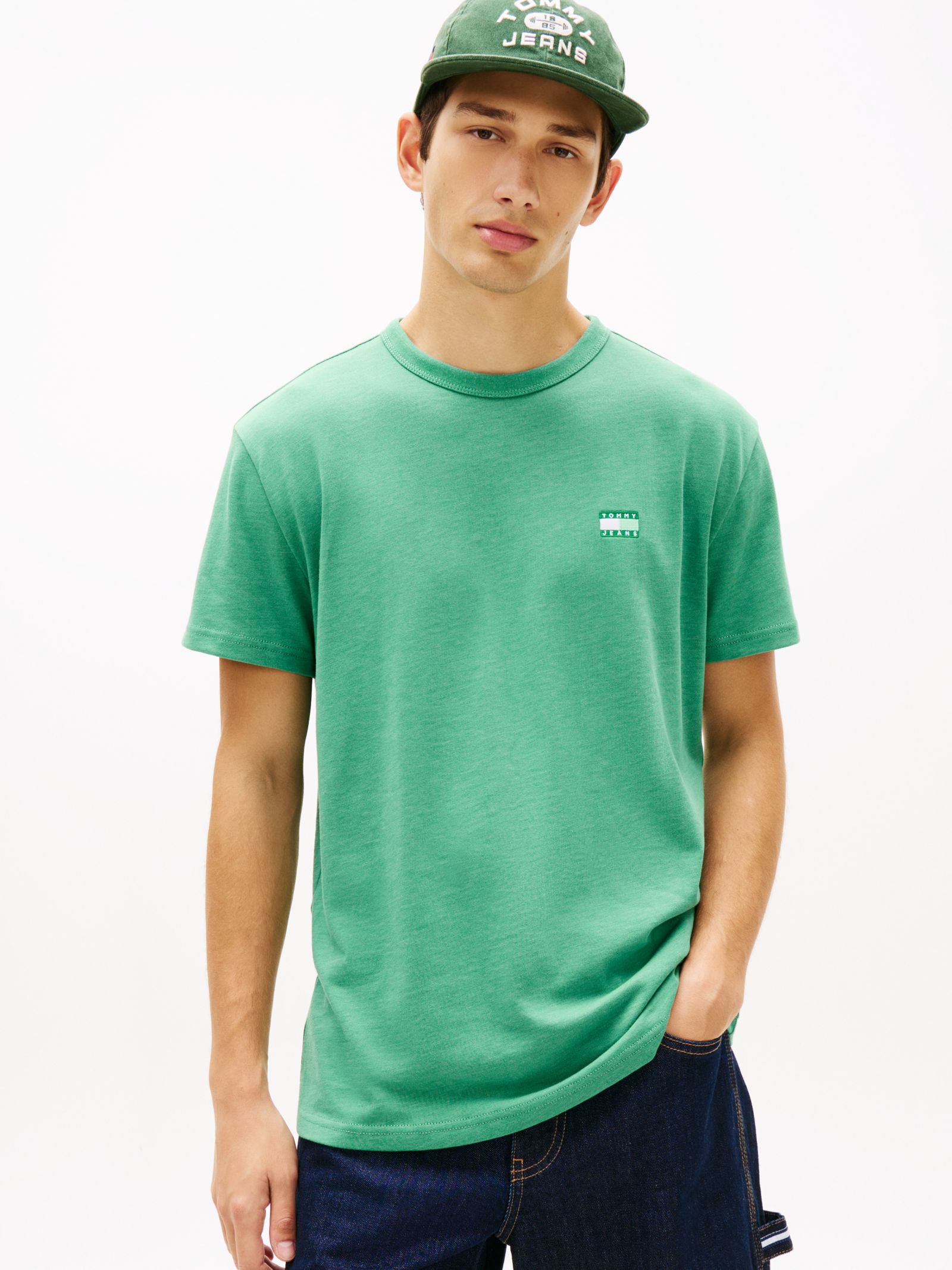 Tommy Jeans Jersey T-shirt met ronde hals en Tommy Badge in groen