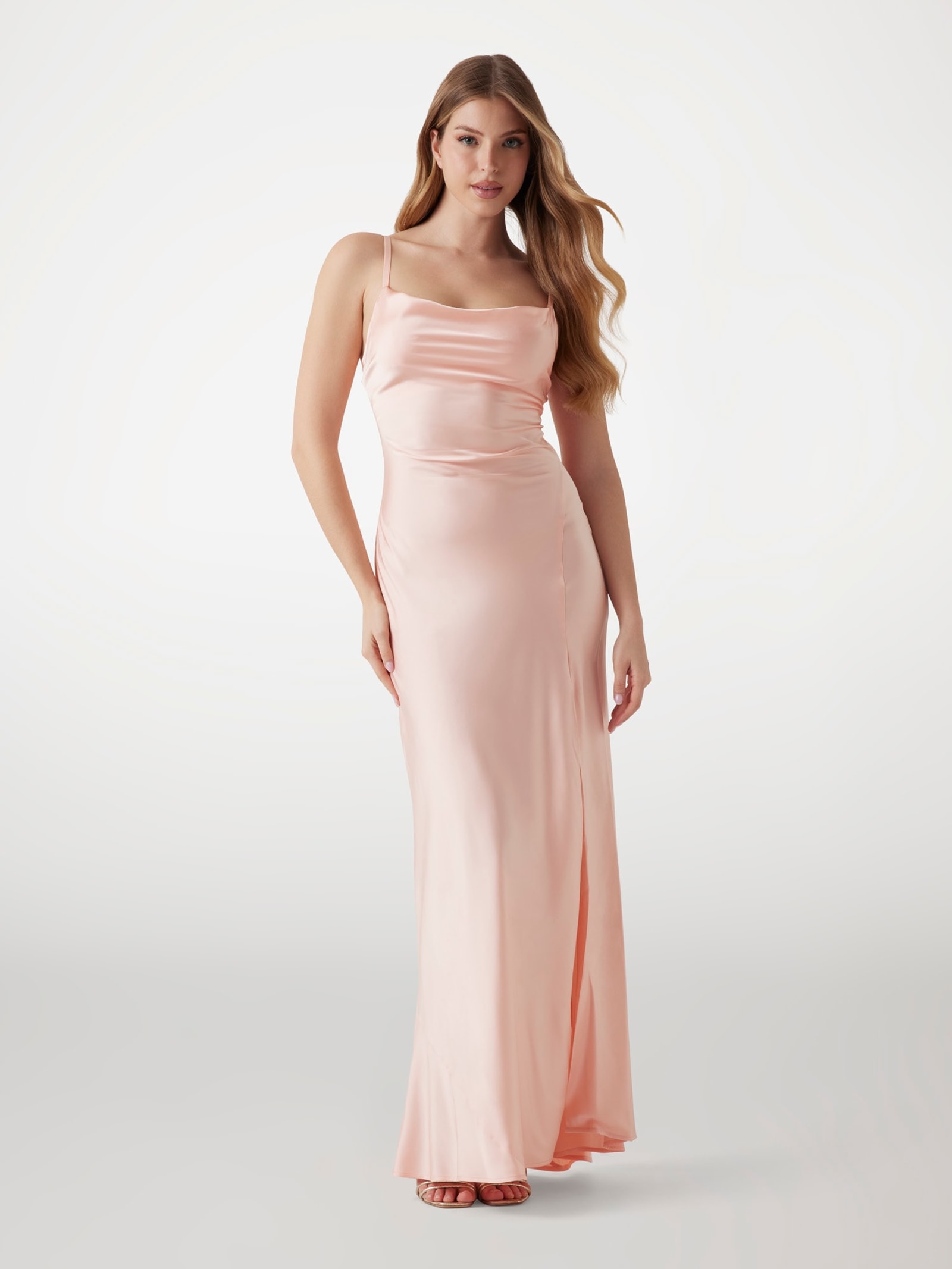 Guess Lange Satijnen Onderjurk in roze