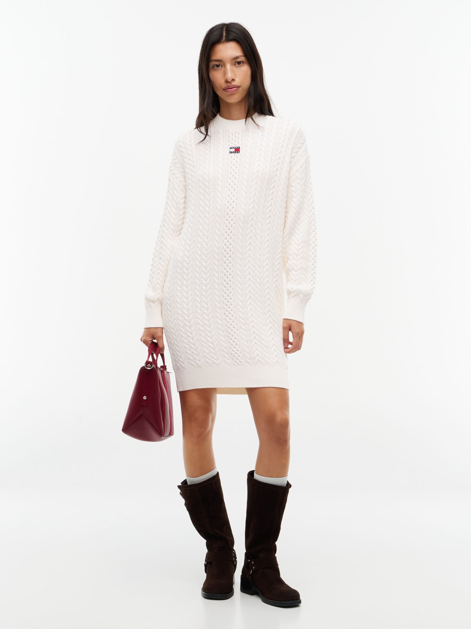Tommy Jeans kabelgebreide midi sweaterjurk met Tommy badge in wit