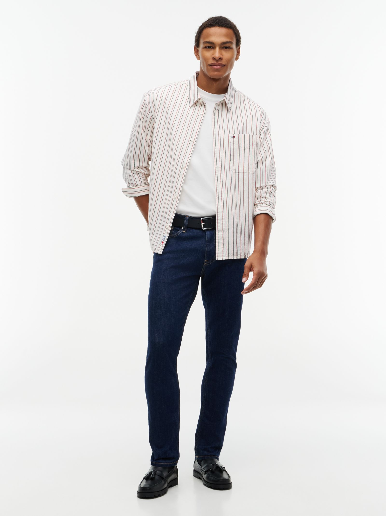 Tommy Jeans Austin Slim Tapered Jeans met stikseldetails