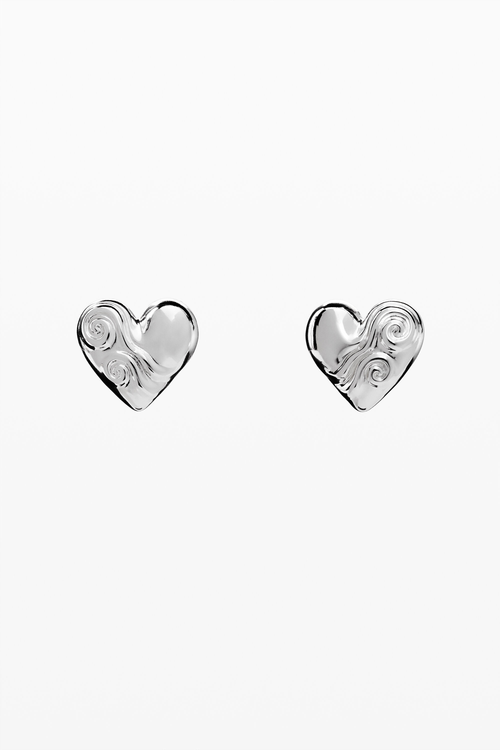 Desigual Hartvormige oorbellen zalio in zilver