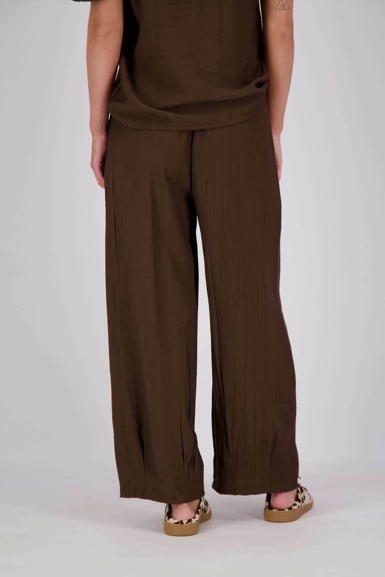 Enjoy Pantalon Barrel Bruin dames in bruin