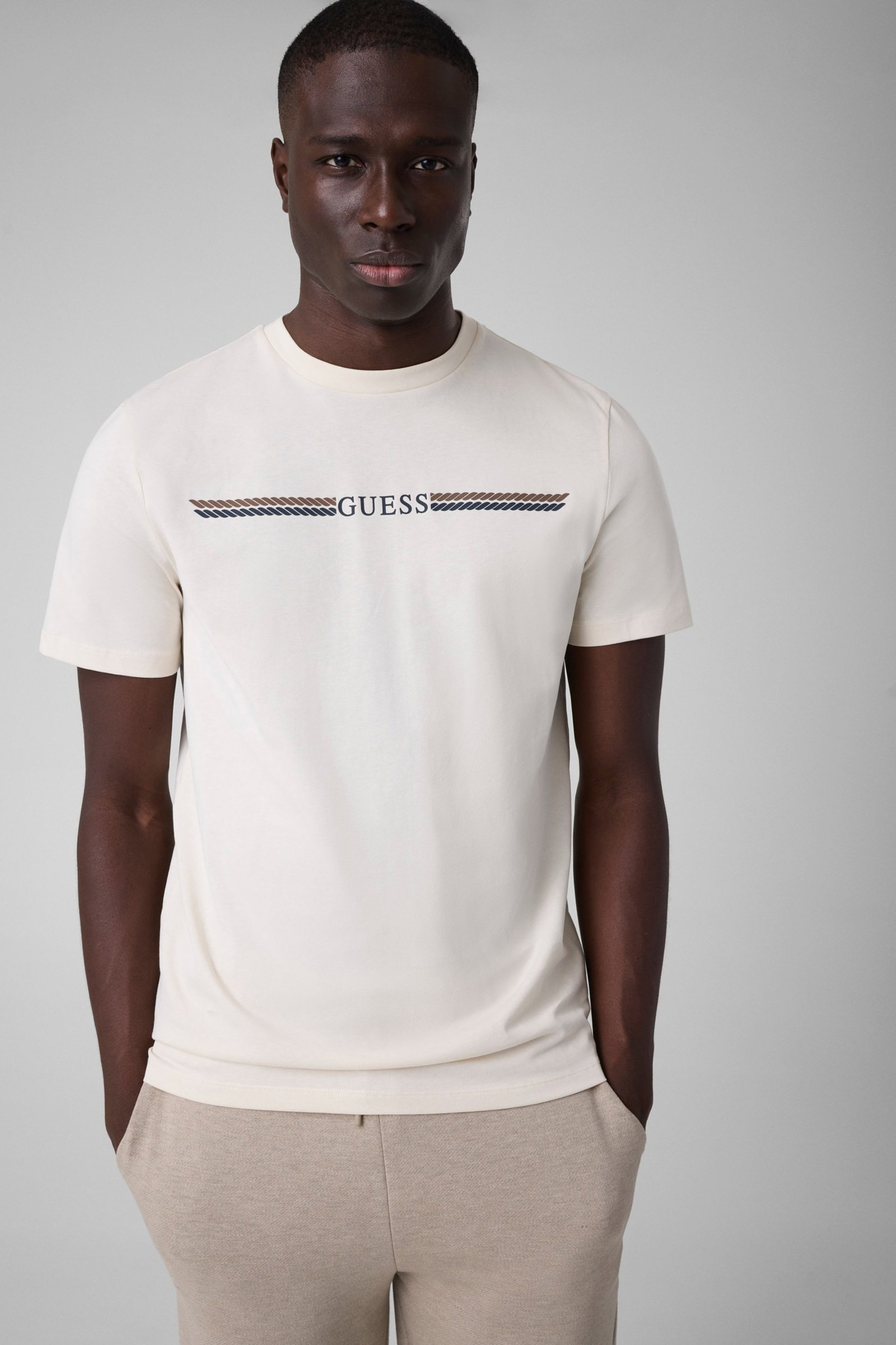 Guess T-Shirt Met Geprint Logo in wit