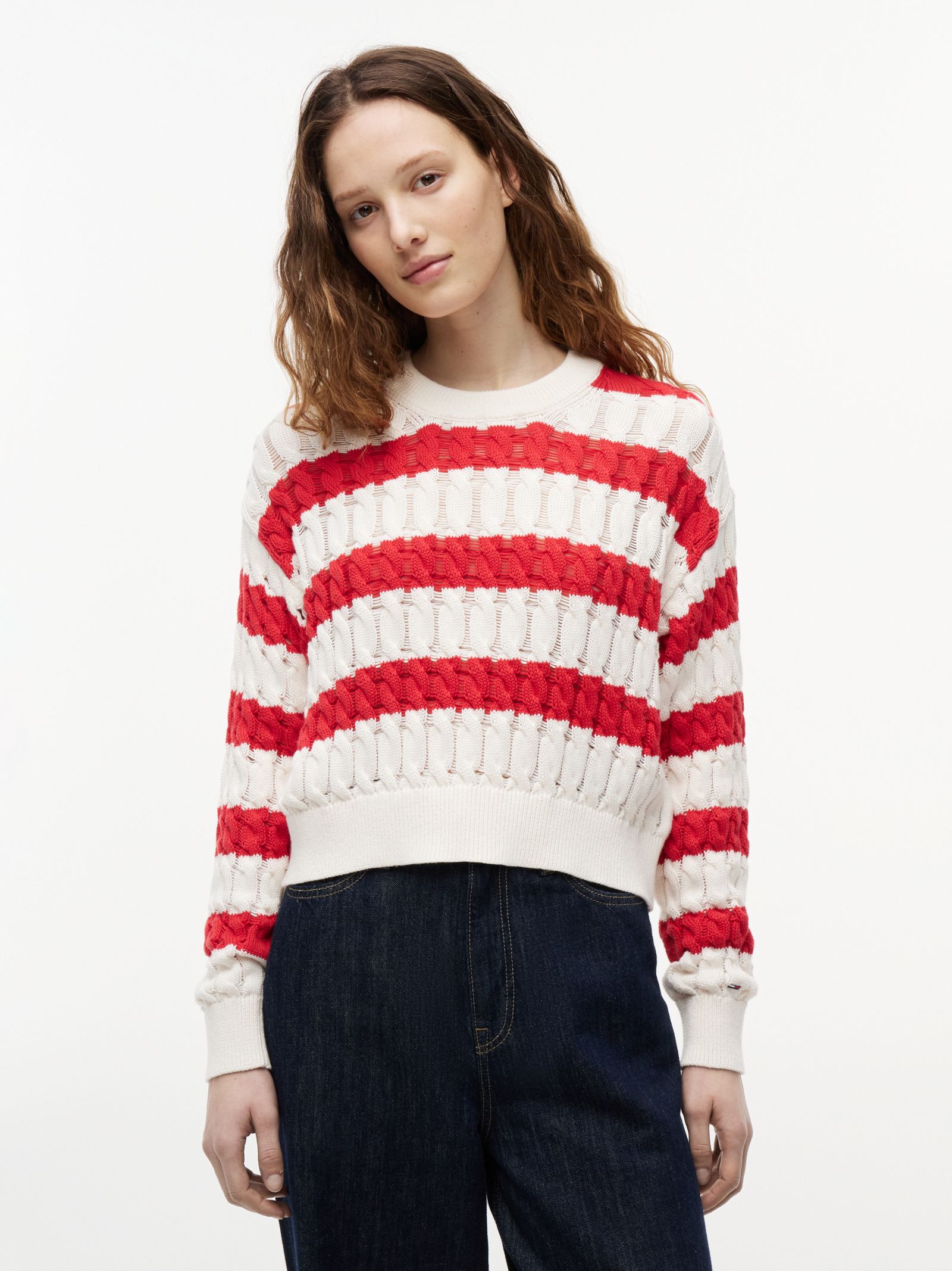 Tommy Jeans loose fit kabelgebreide trui in wit