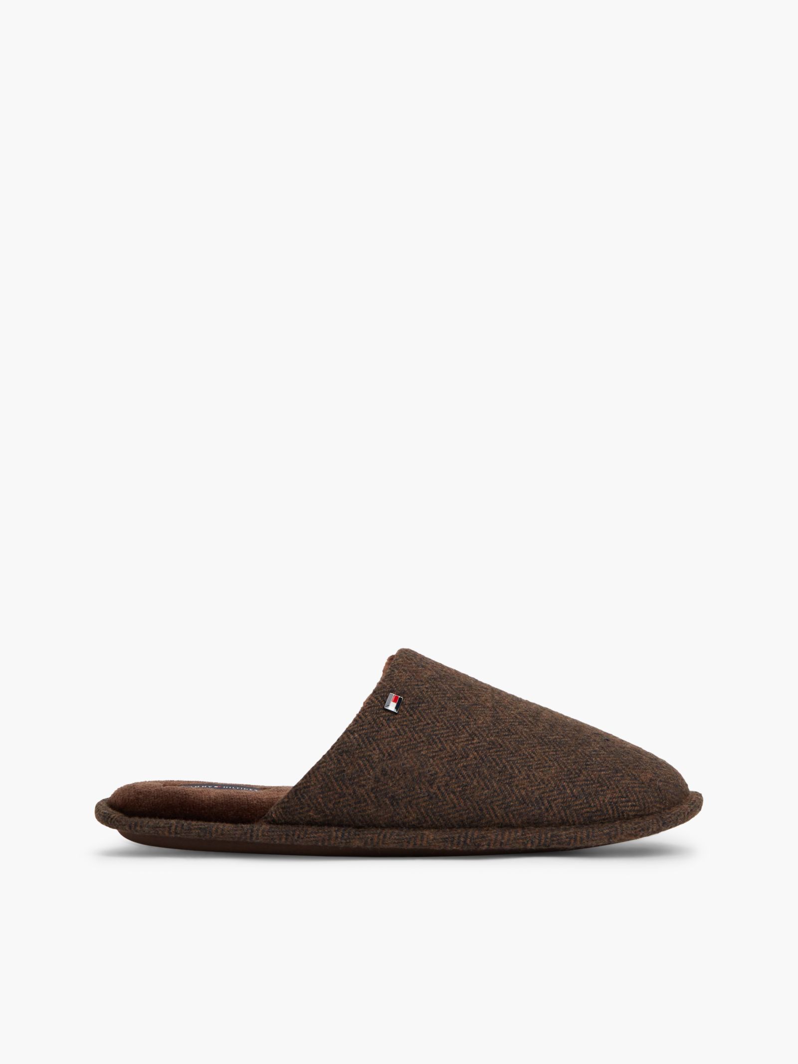 Tommy Hilfiger Pantoffel met emaillen vlag en visgraatpatroon in bruin