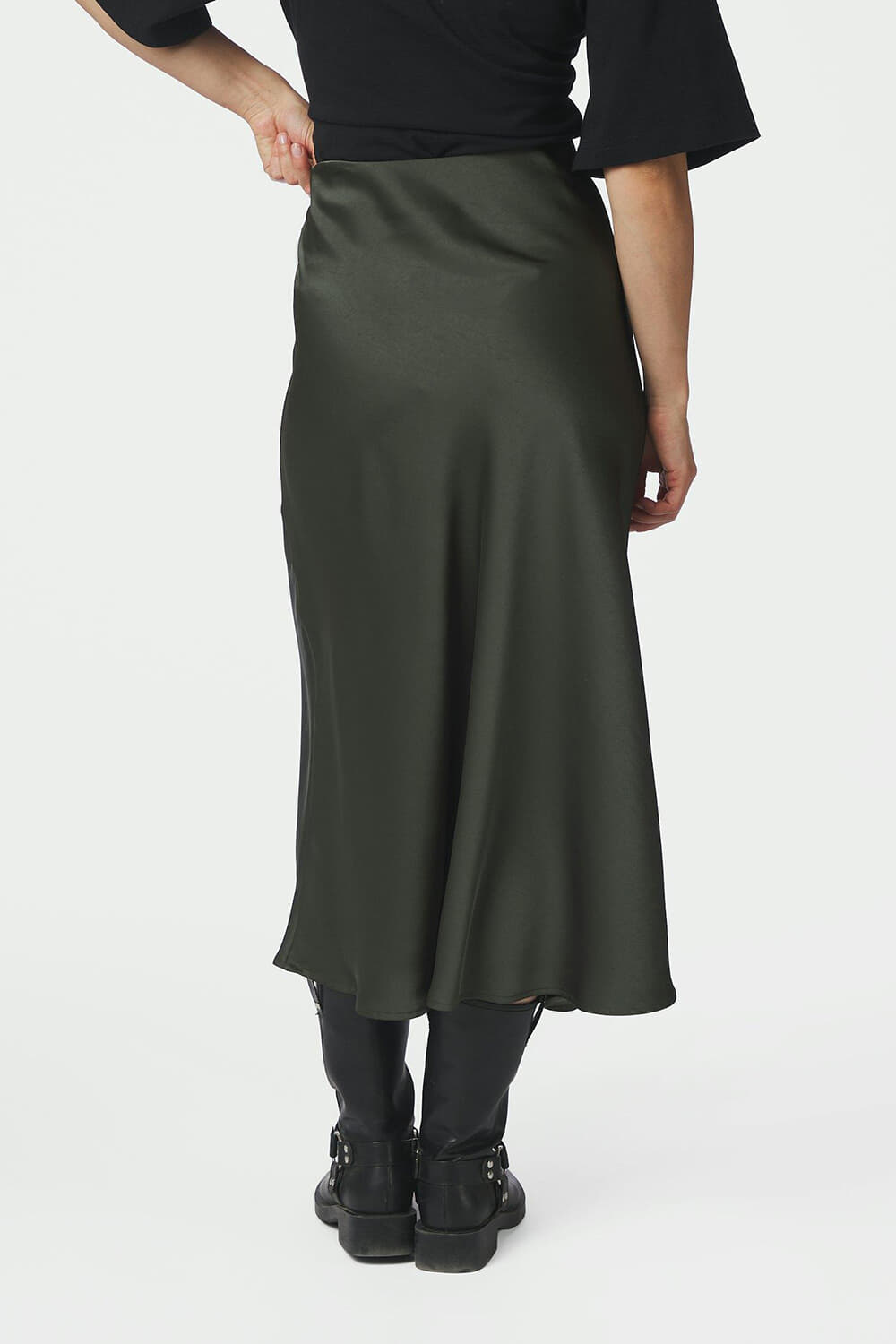 Neo Noir Rok Bovary Army dames