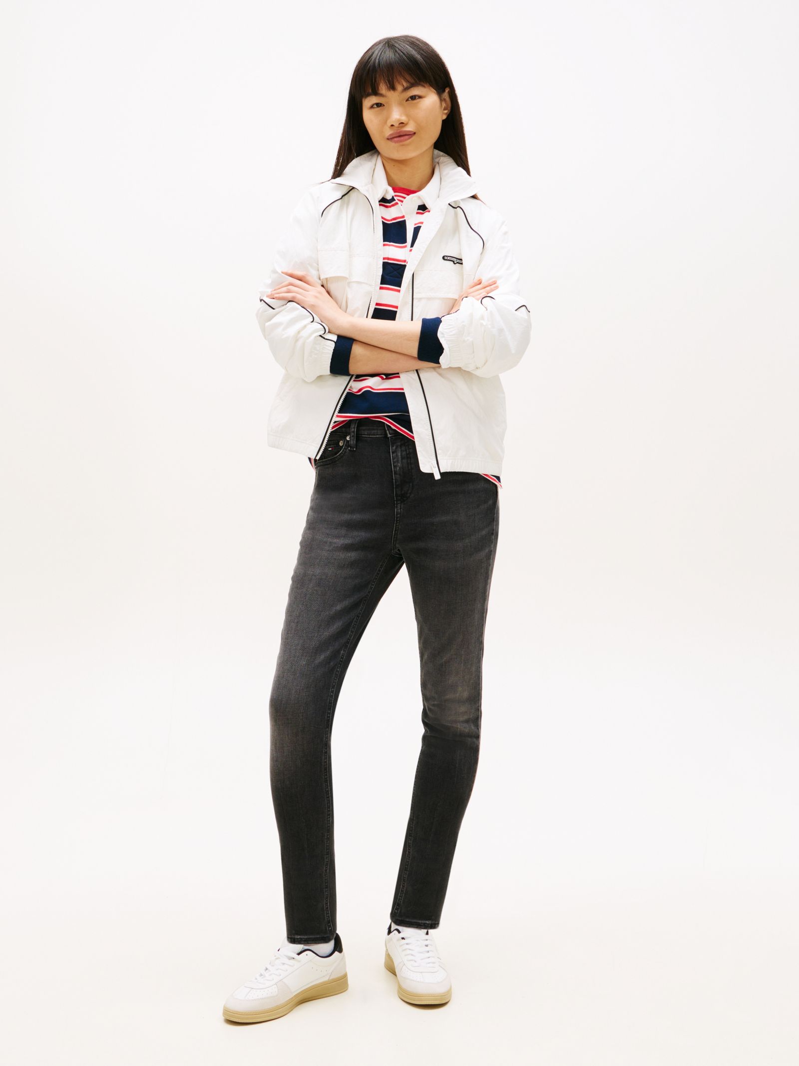 Tommy Jeans Nora medium rise zwarte skinny jeans