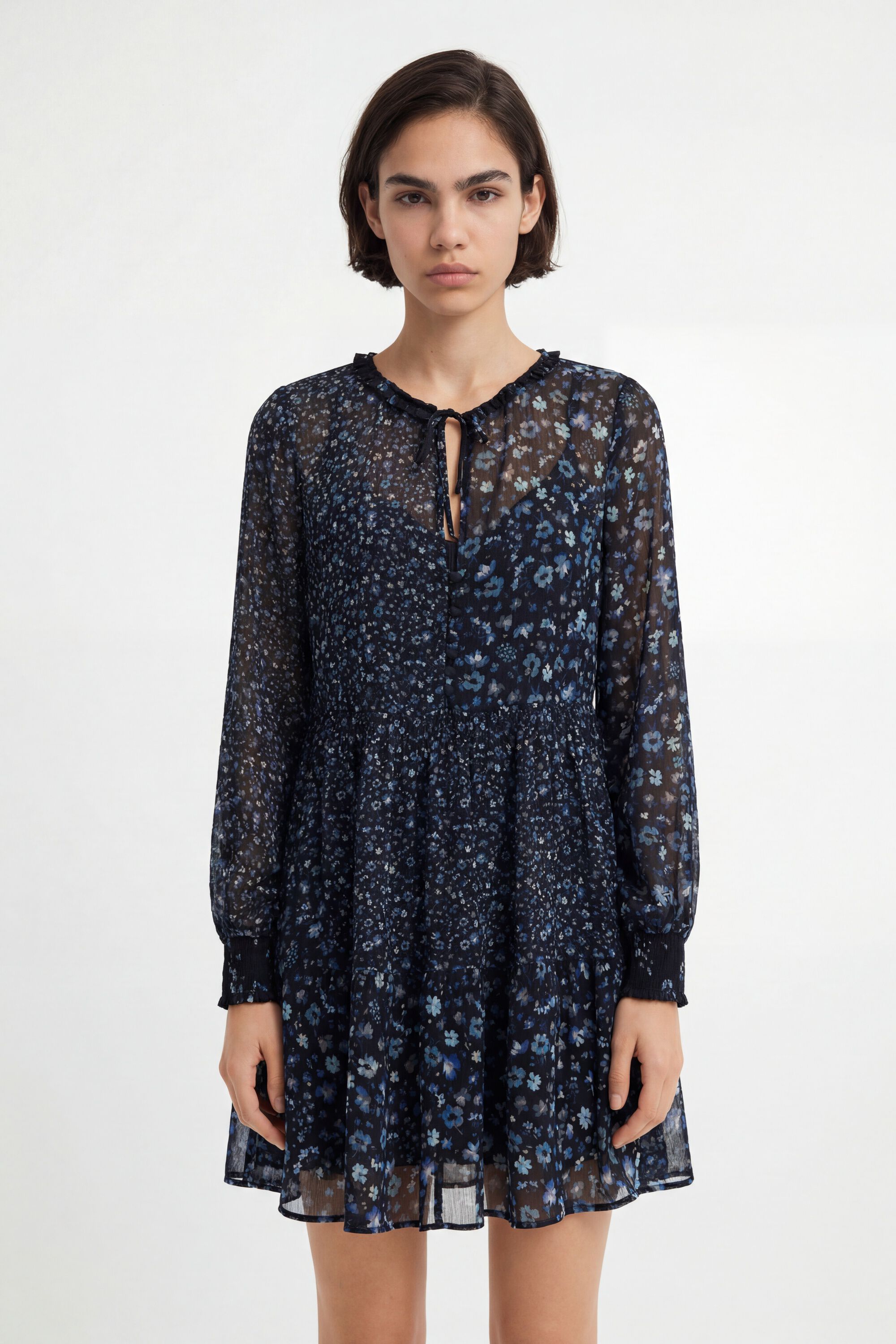 Desigual Korte jurk met chiffon en bloemen in marine