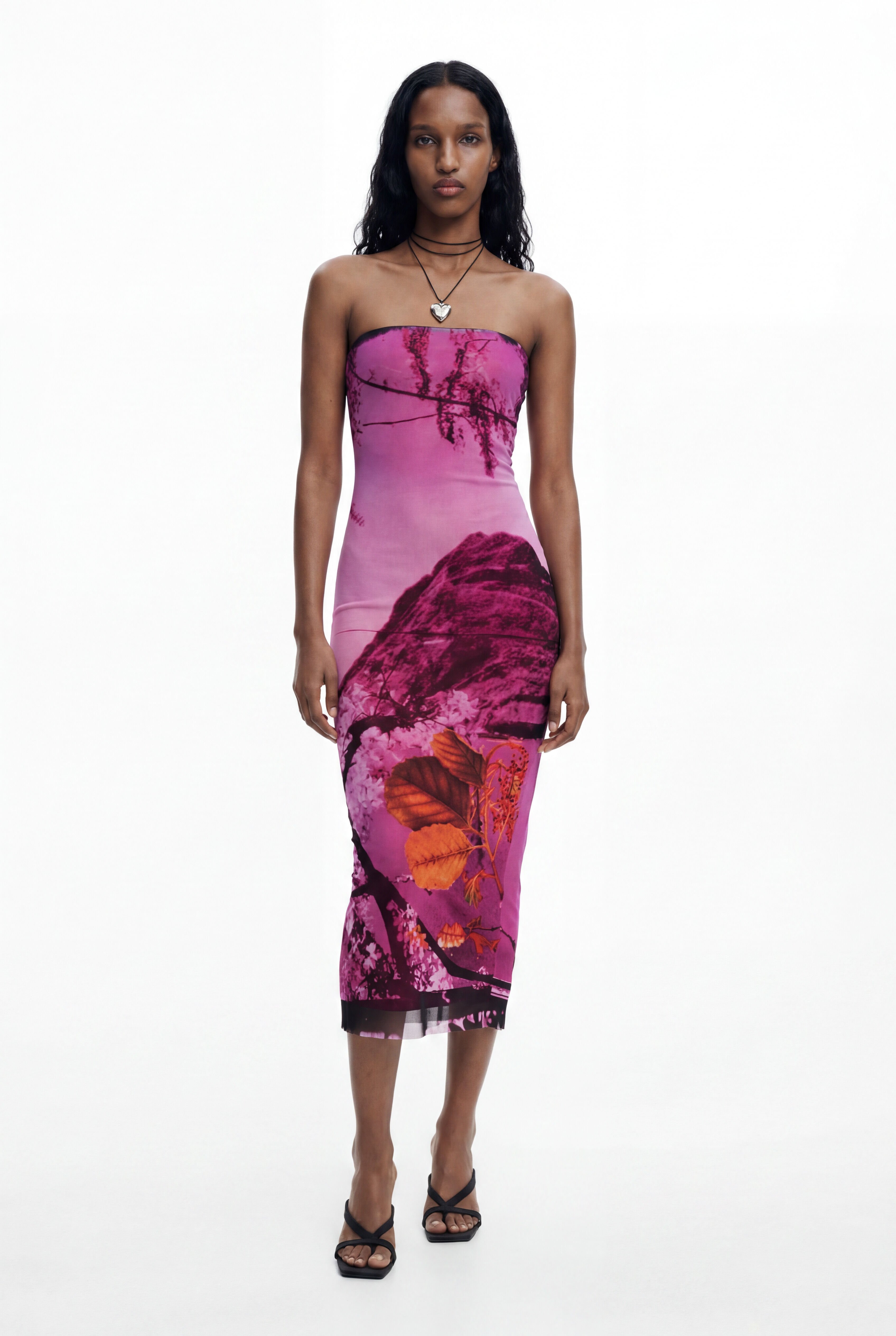 Desigual Jurk ontworpen door Mr. Christian Lacroix in roze