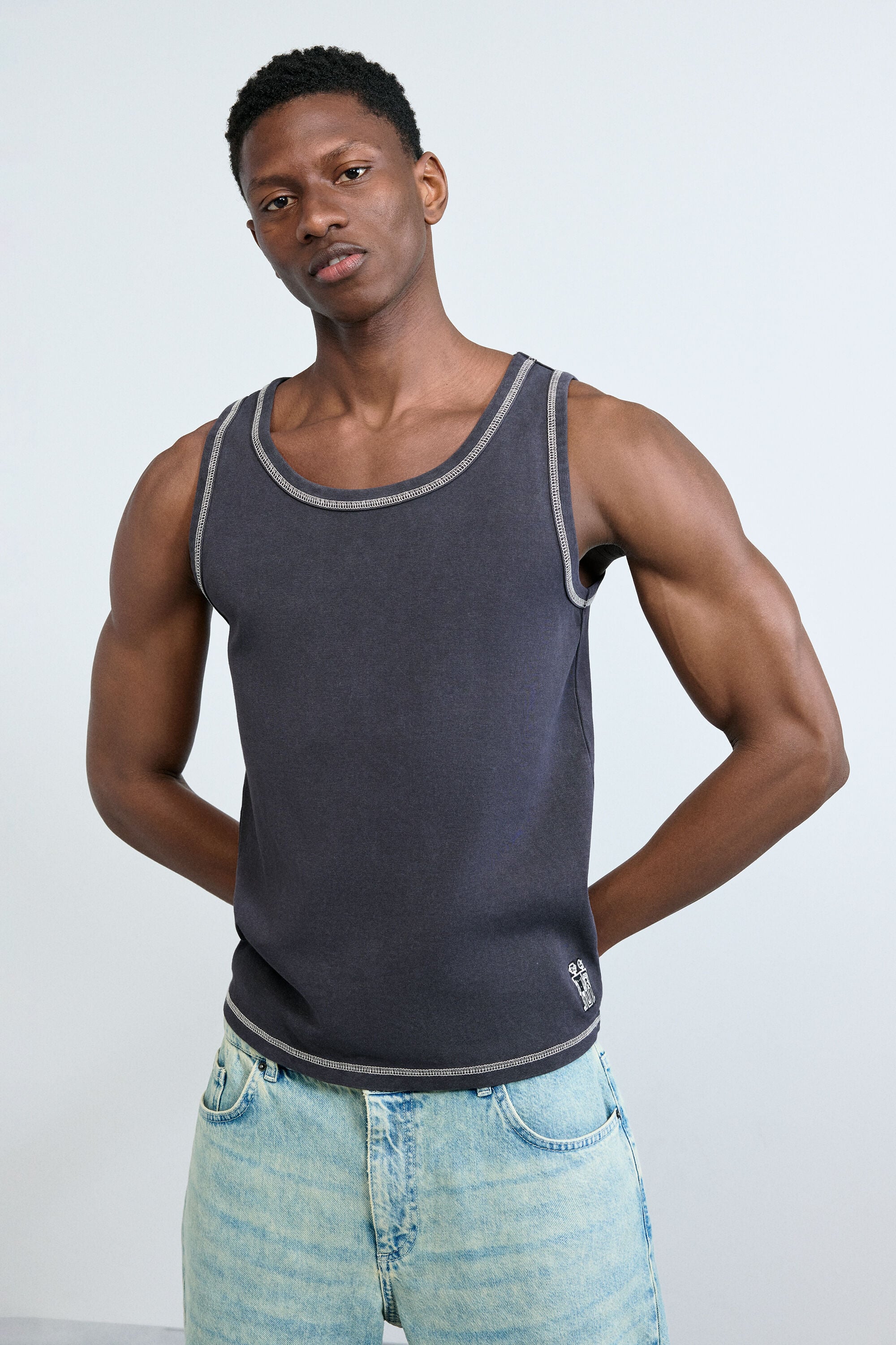Desigual Logo-top met bandjes in grijs