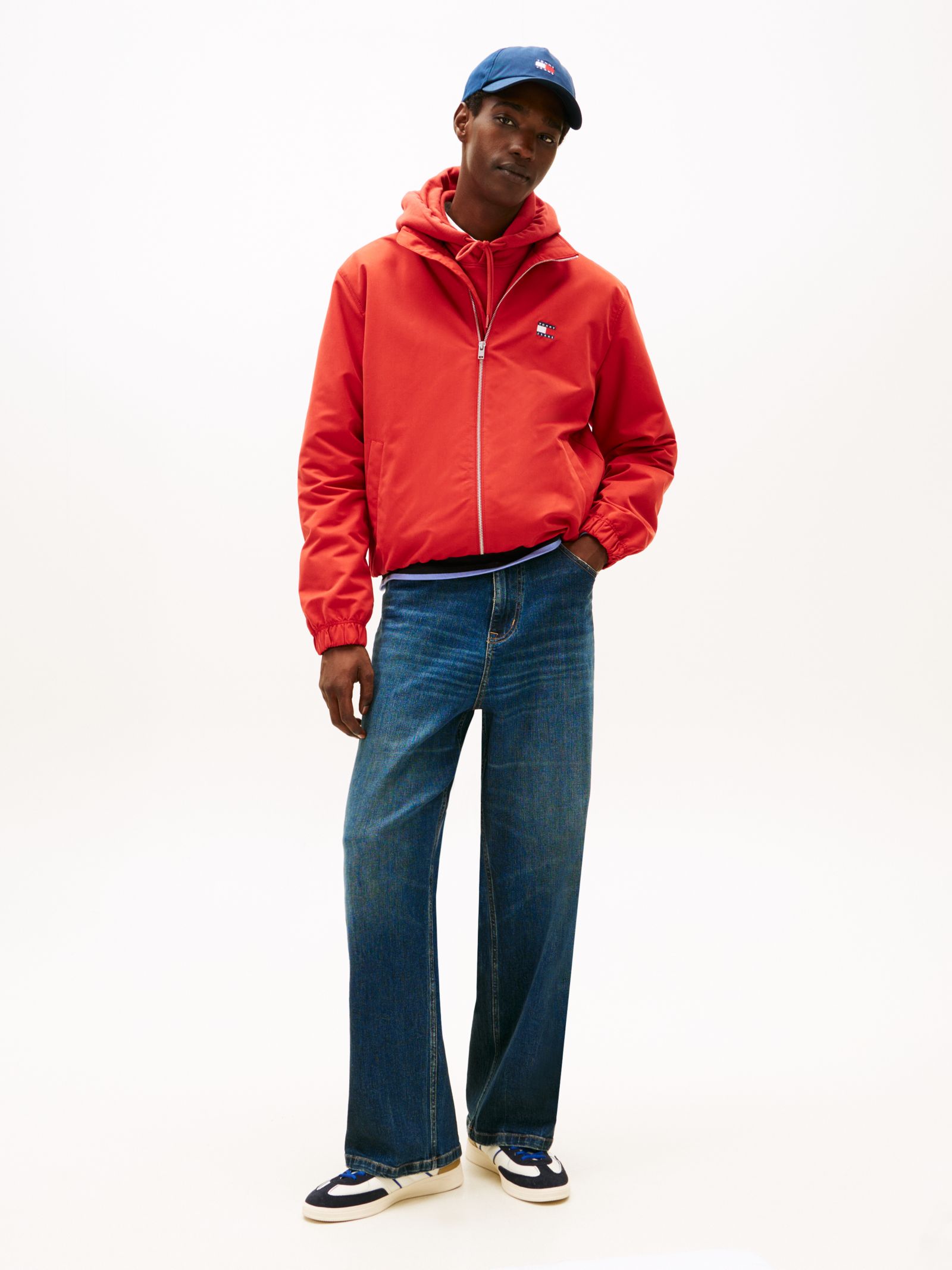 Tommy Jeans Theo faded loose jeans