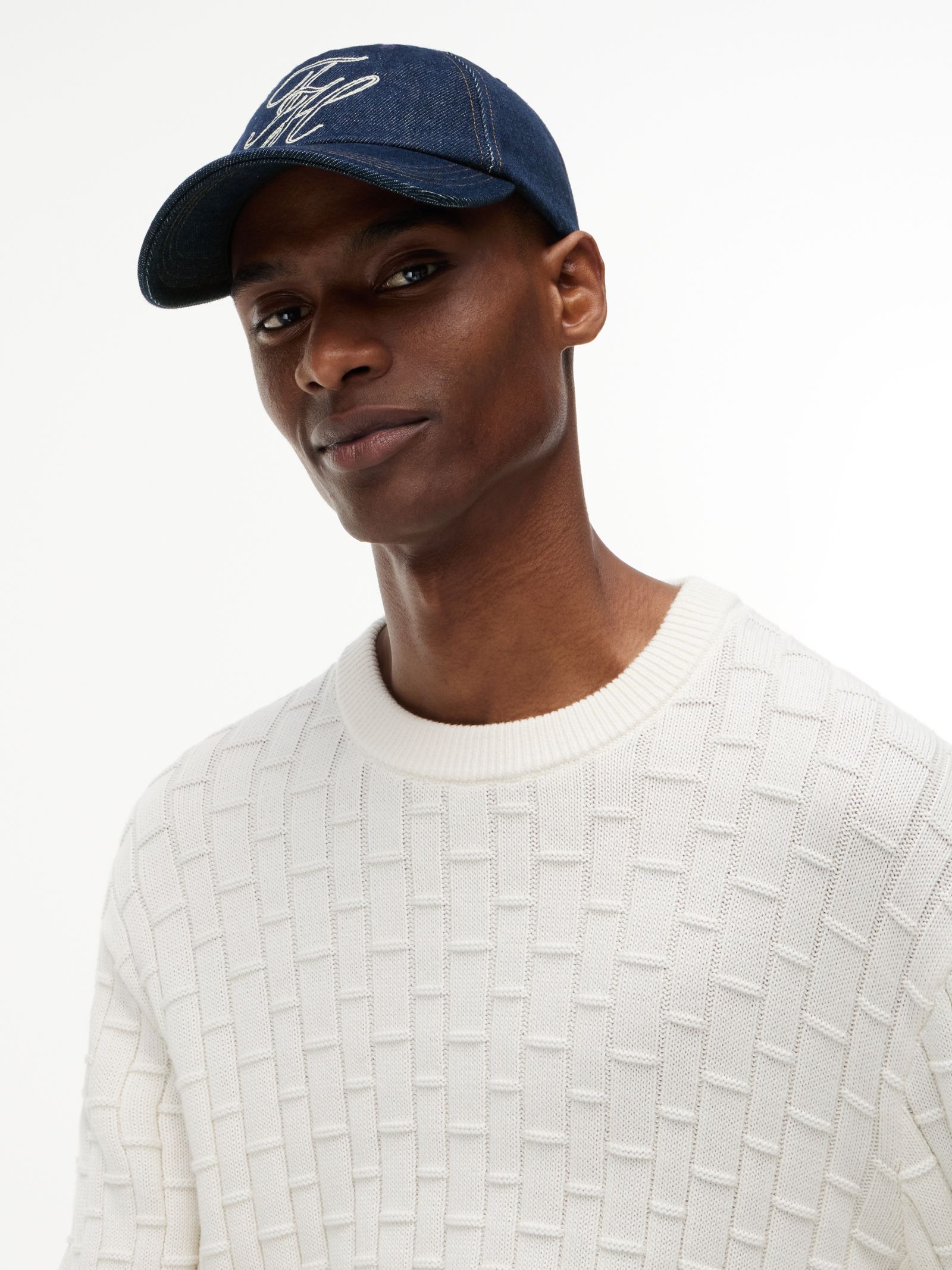 Tommy Hilfiger denim baseballpet met geborduurd logo in marine