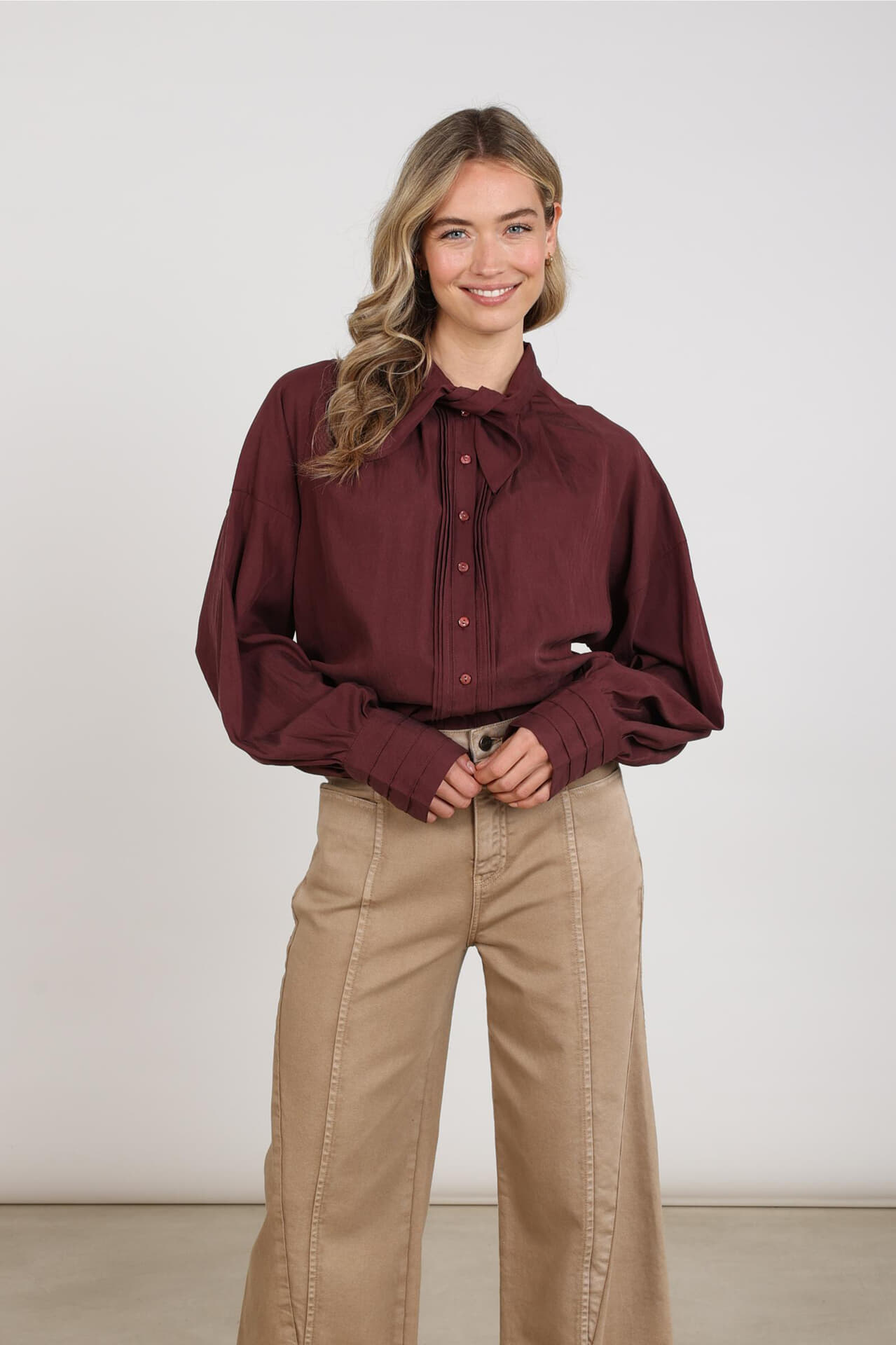 Nukus Blouse Alexandra Bordeaux Rood dames