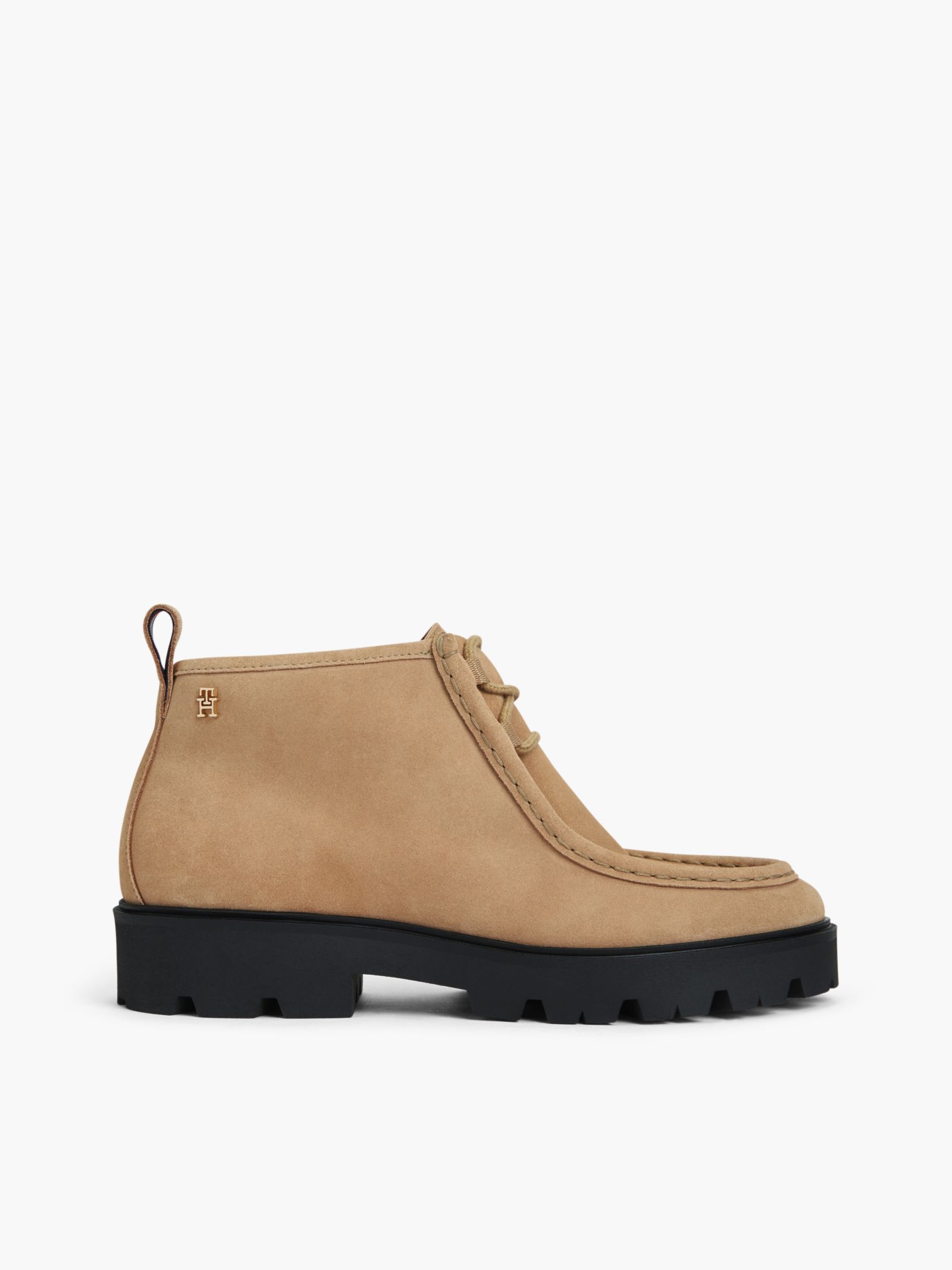 Tommy Hilfiger Suède Chukka Boot met veters en profielzool in beige