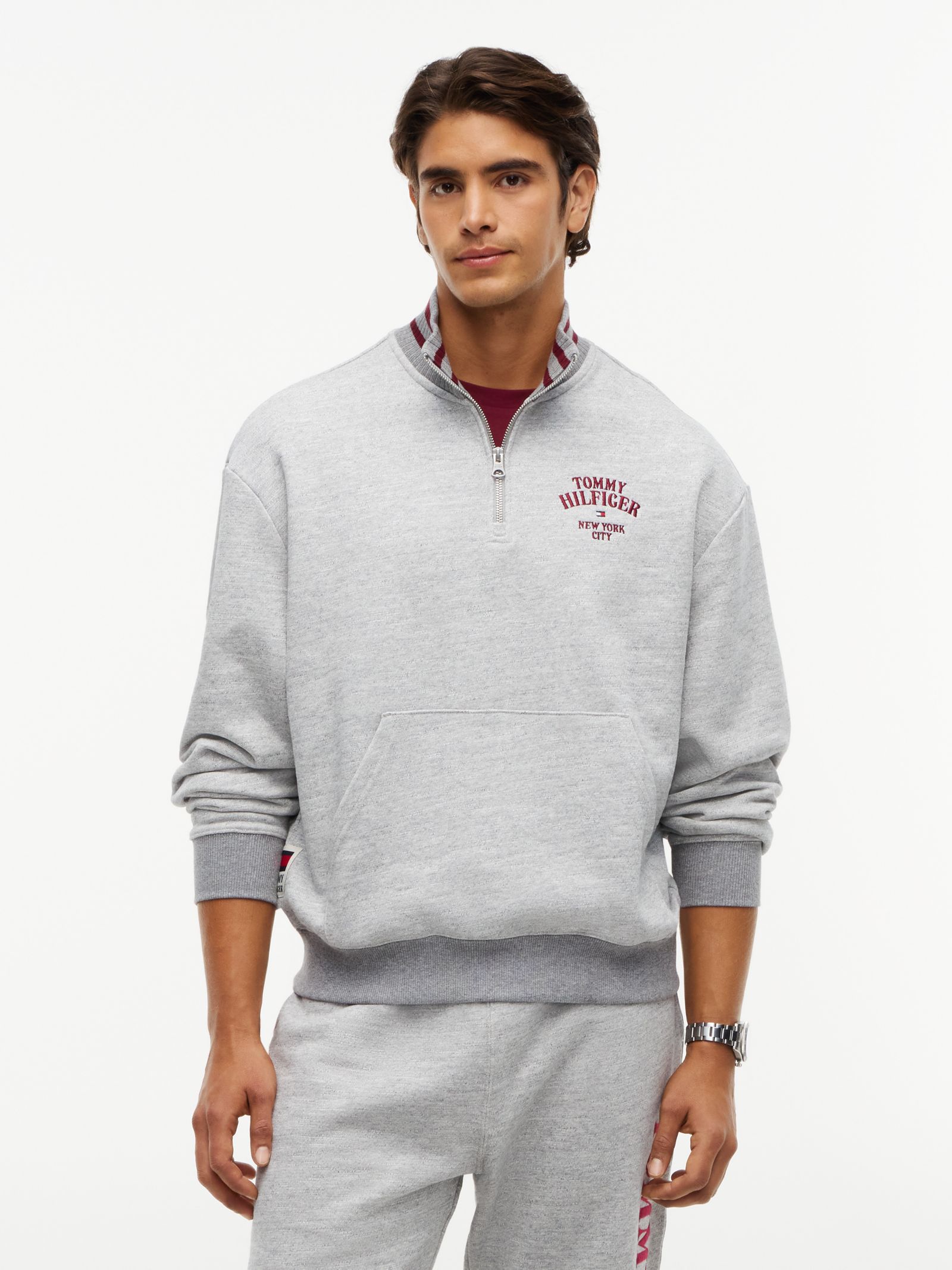 Tommy Hilfiger Relaxed fit varsity sweatshirt met quarter zip in grijs