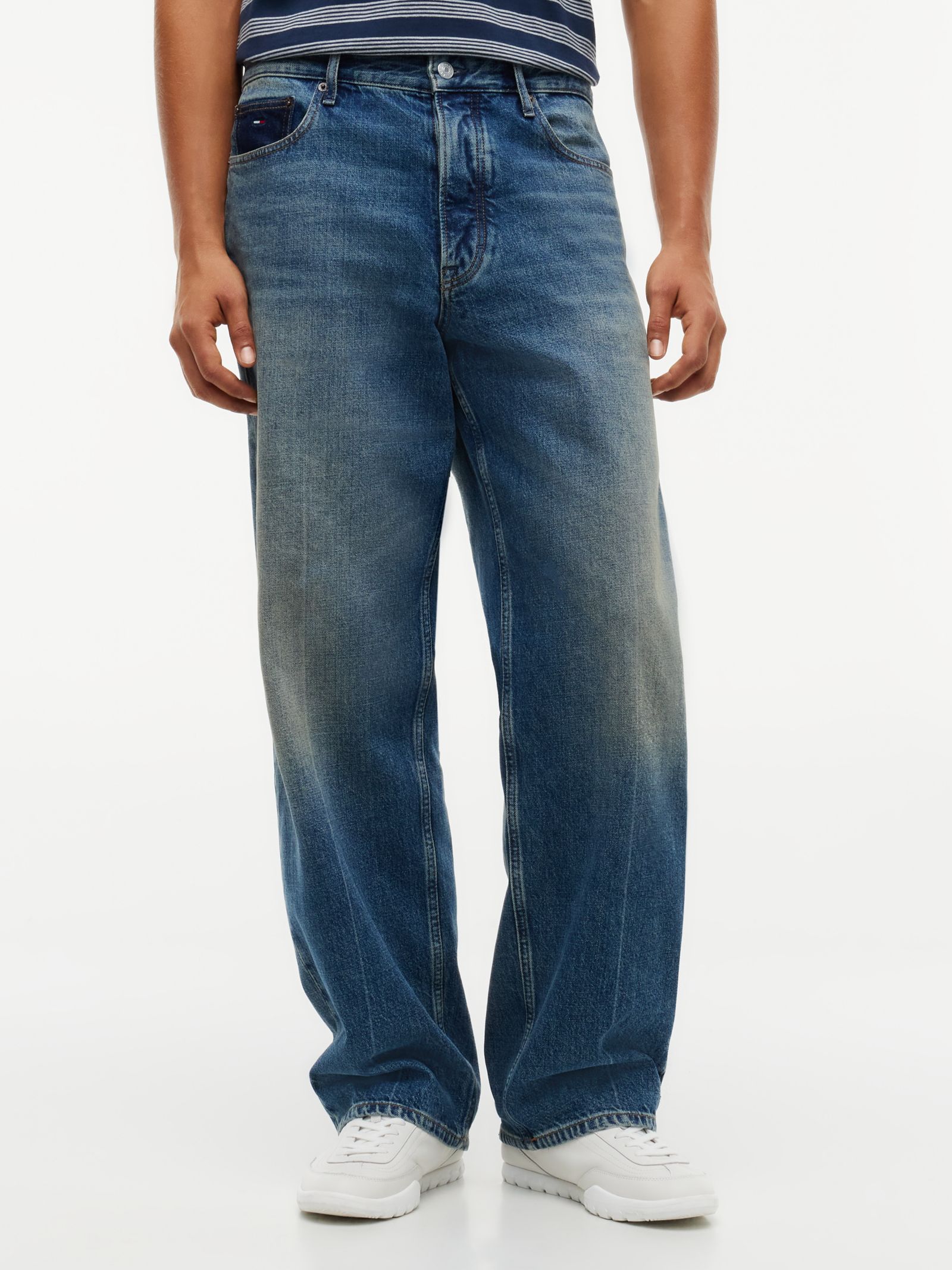 Tommy Jeans Jaimie Straight Jeans met fading en whiskers