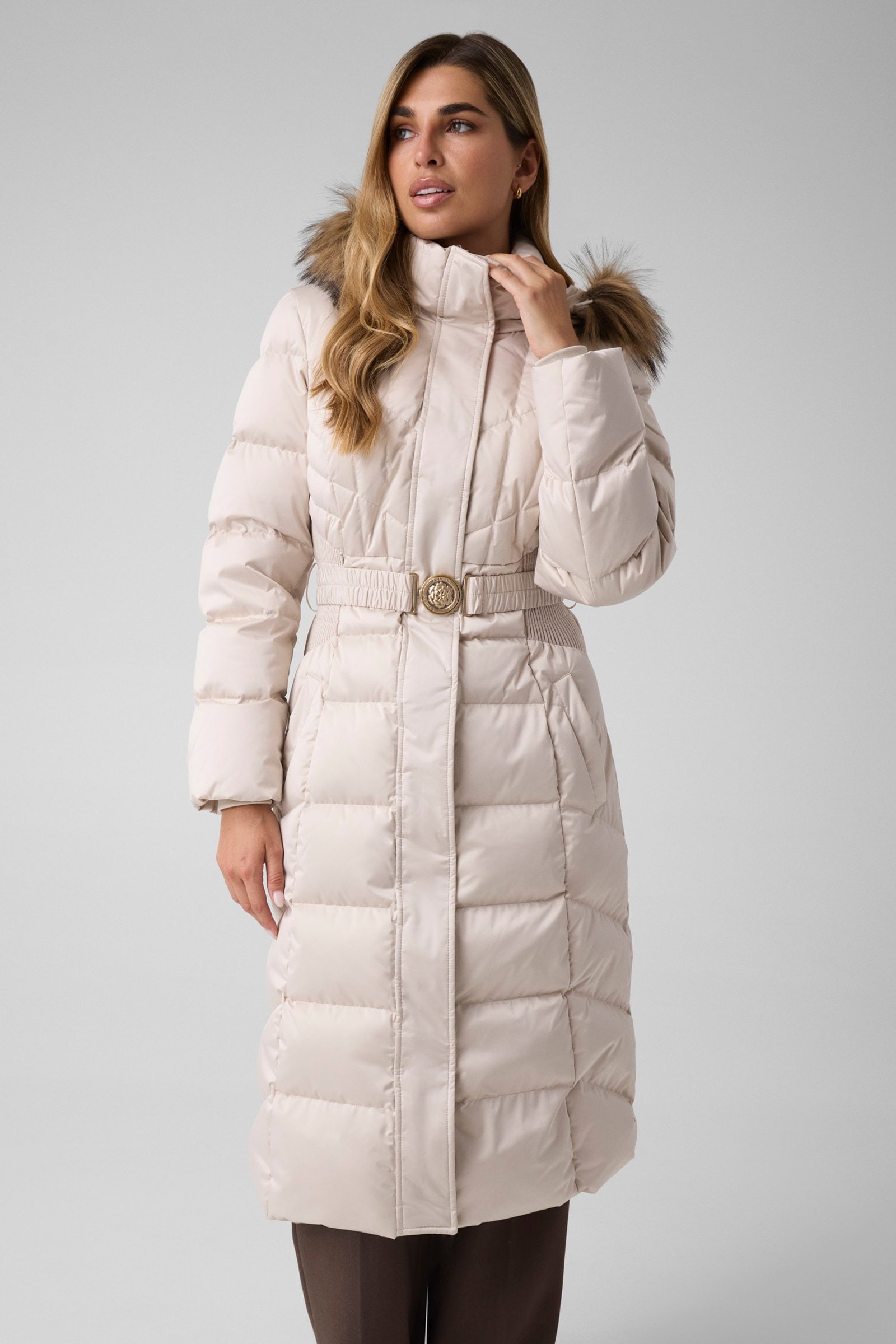Guess Lange Gewatteerde Jas in beige