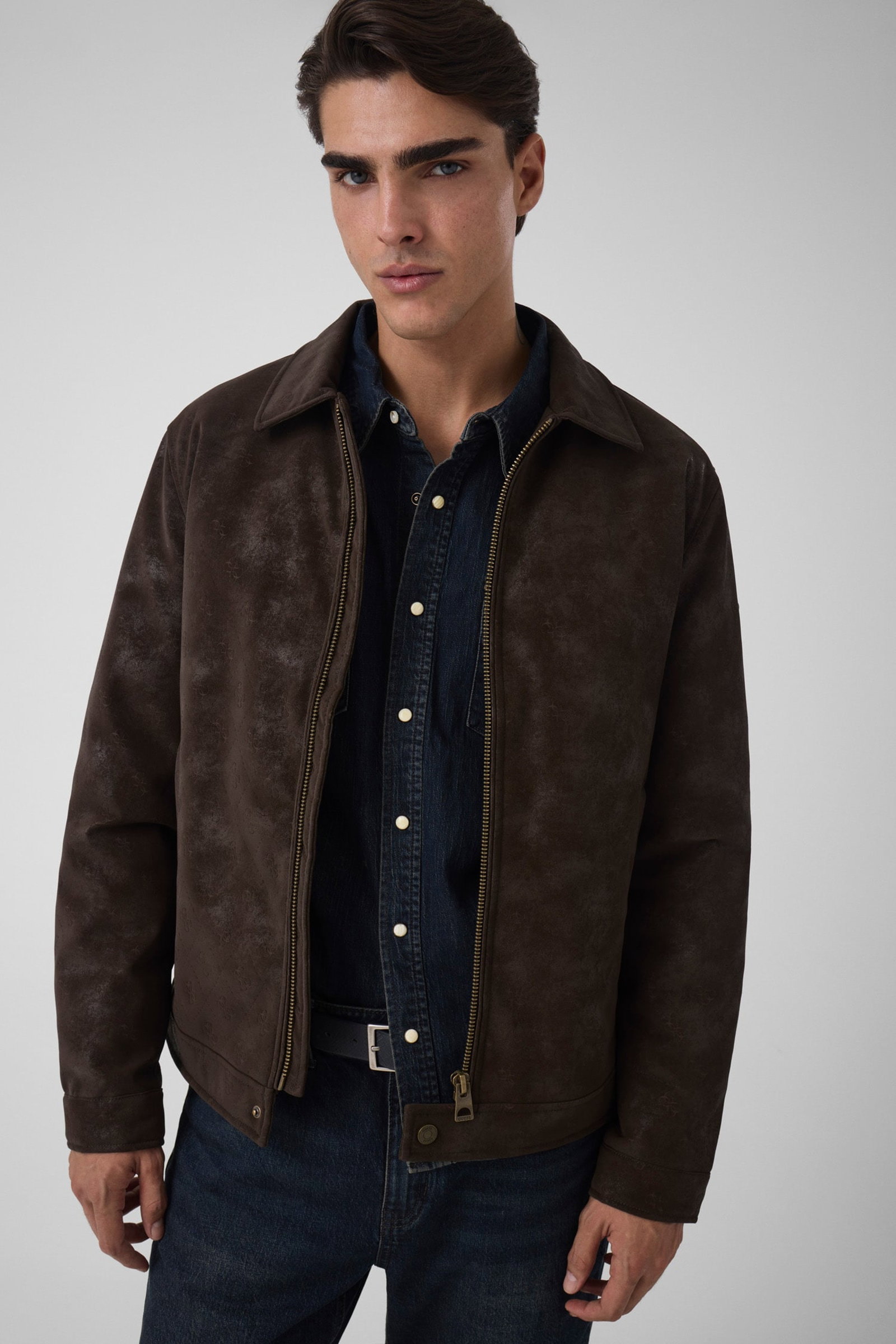 Guess Jas Van Kunstleer for men in bruin