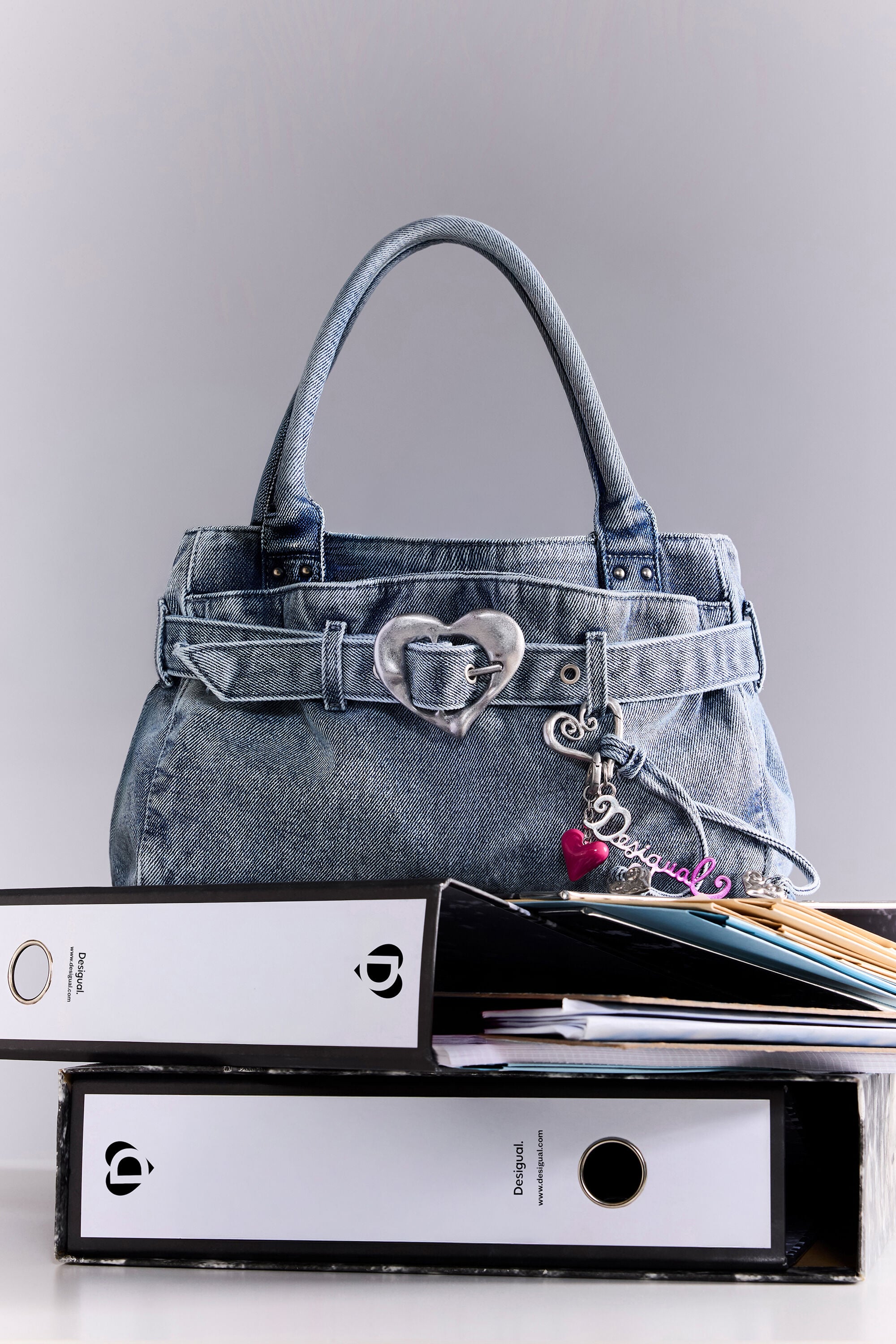 Desigual Middelgrote spijkertas in blauw