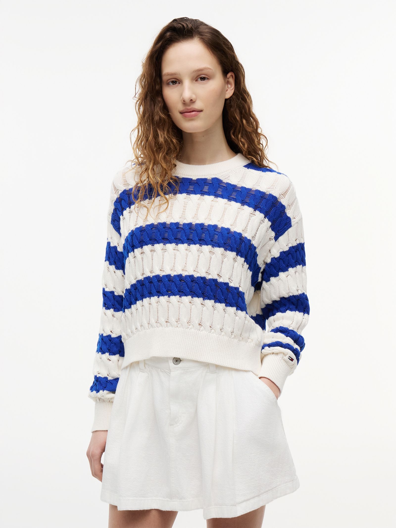 Tommy Jeans Loose Fit kabelgebreide trui in wit