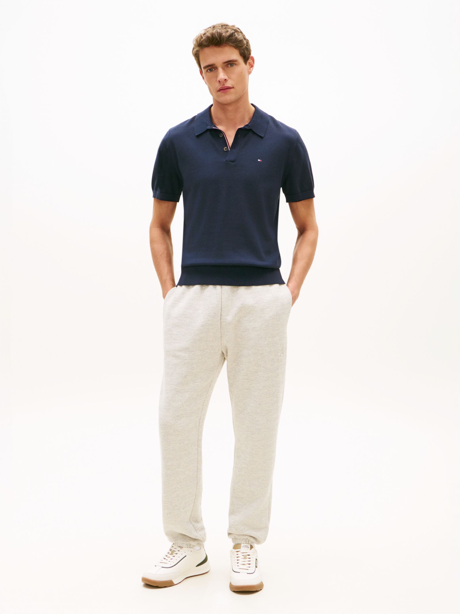 Tommy Hilfiger Relaxed fit jogger met varsity embleem in grijs