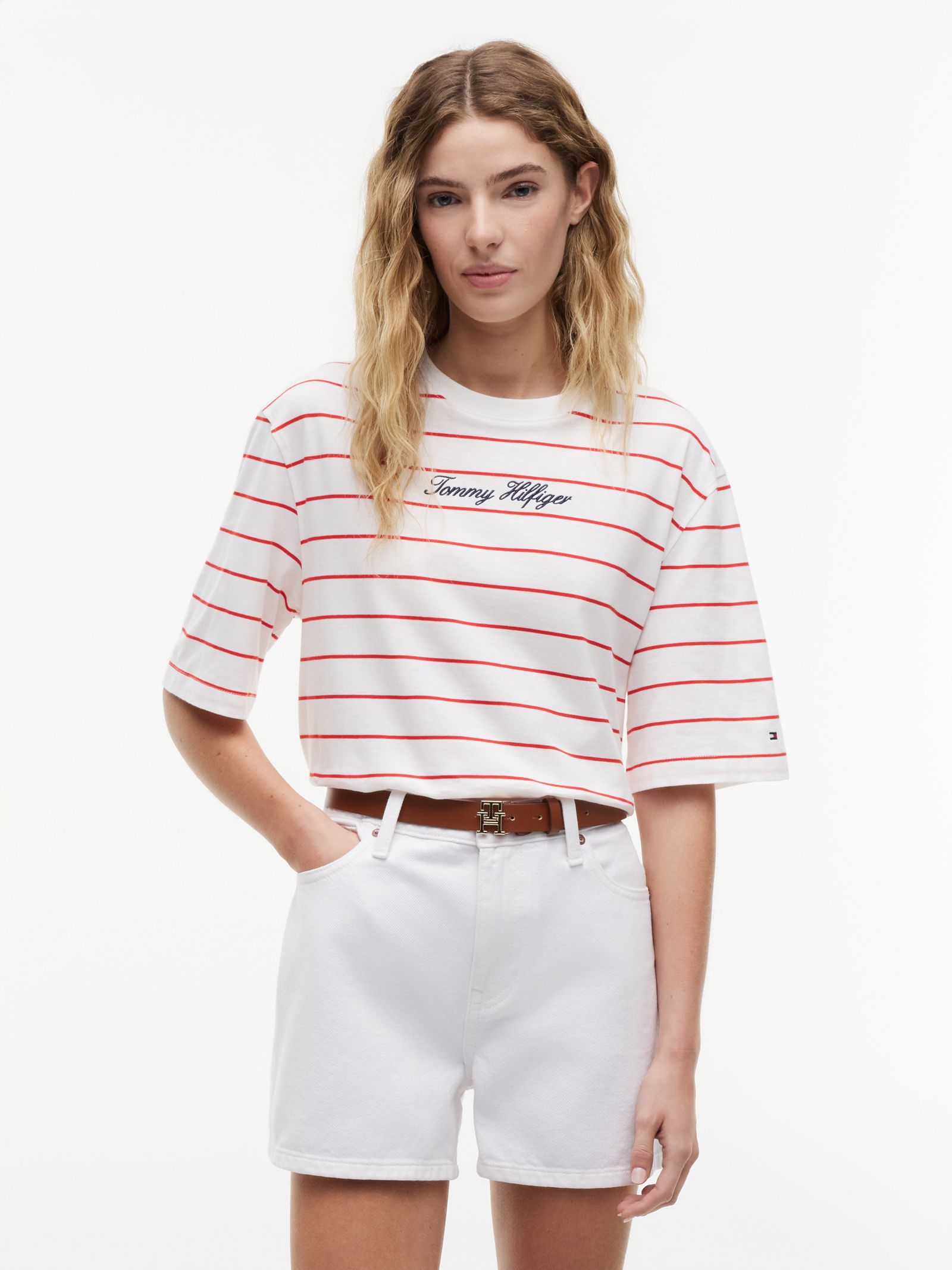 Tommy Hilfiger T-shirt met diepe ronde hals en geborduurd logo in wit