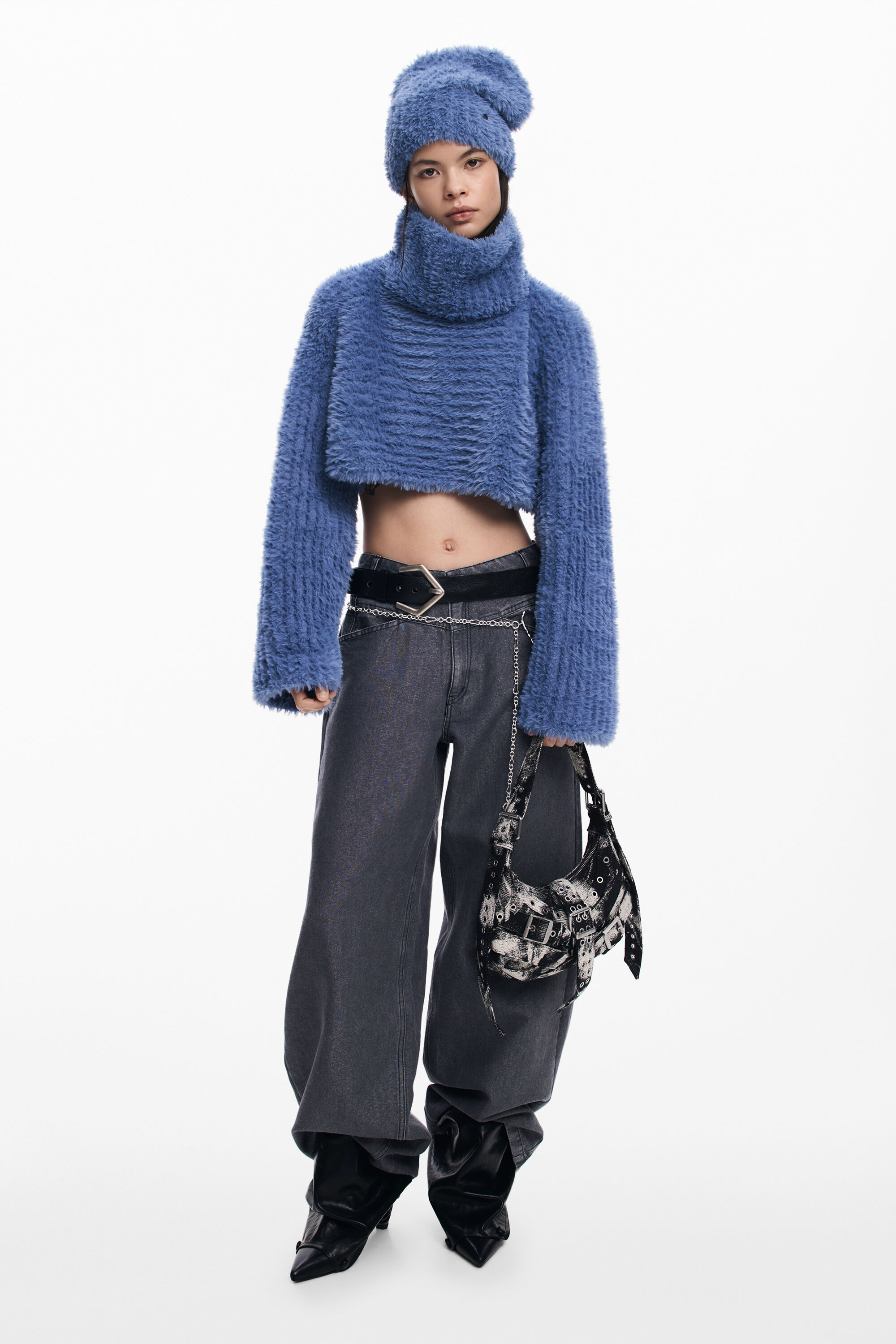 Desigual Set van cropped trui en muts in blauw