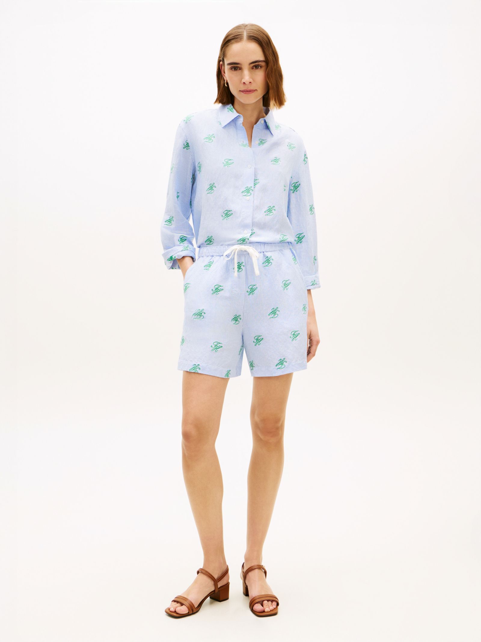 Tommy Hilfiger relaxed fit short van linnenmix met print in blauw