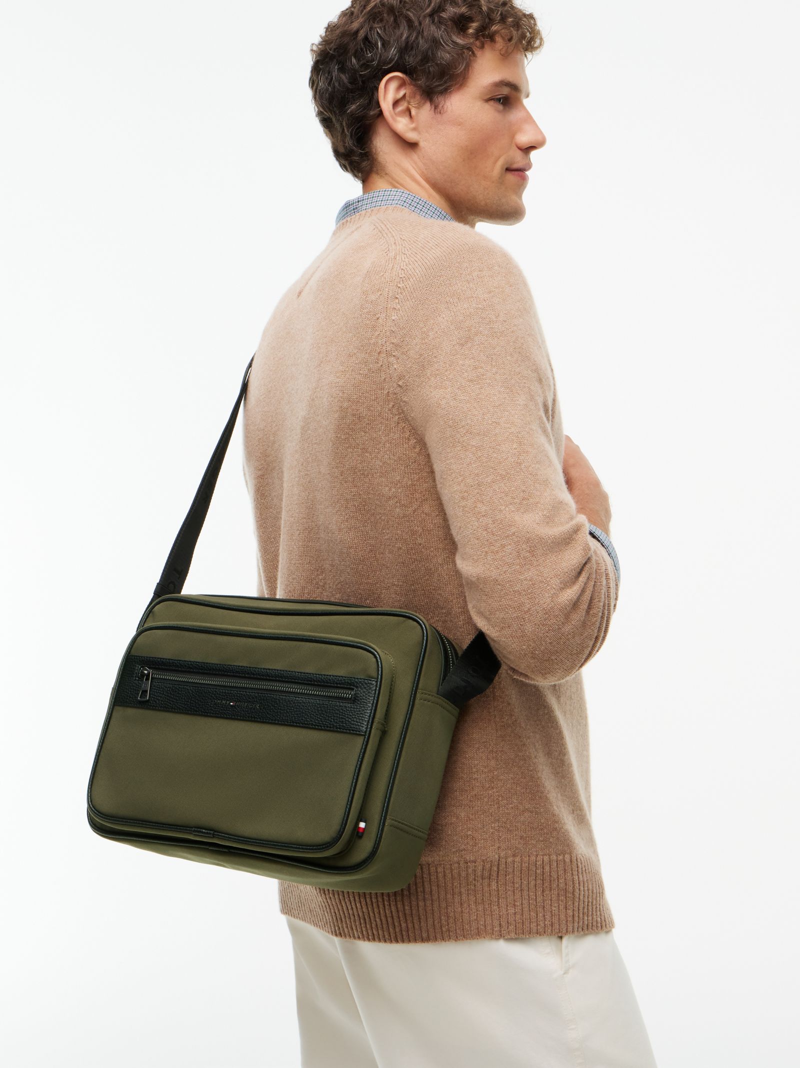 Tommy Hilfiger Crossbody messengertas van textiel in groen