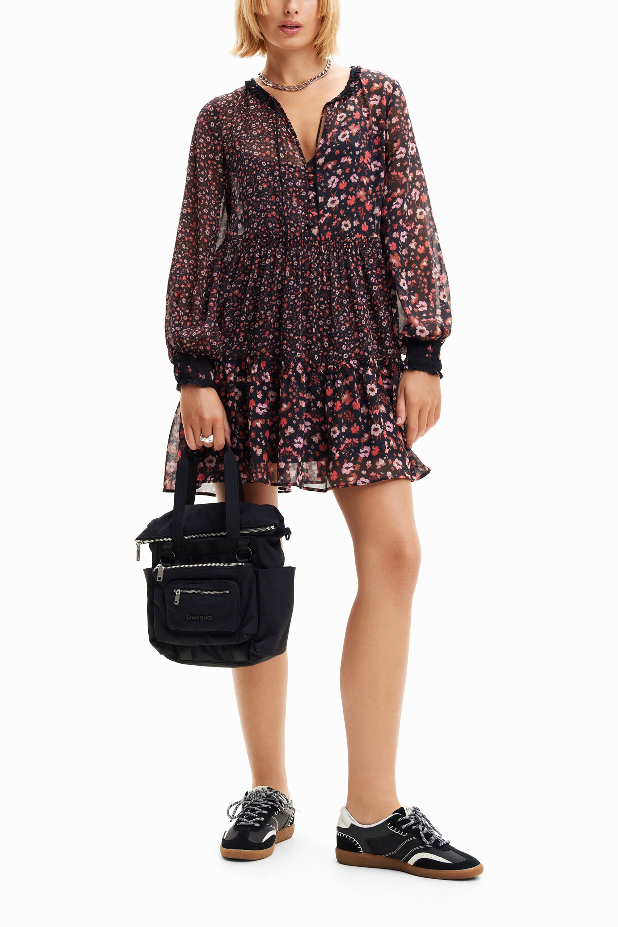 Desigual Korte jurk met chiffon en bloemen in zwart