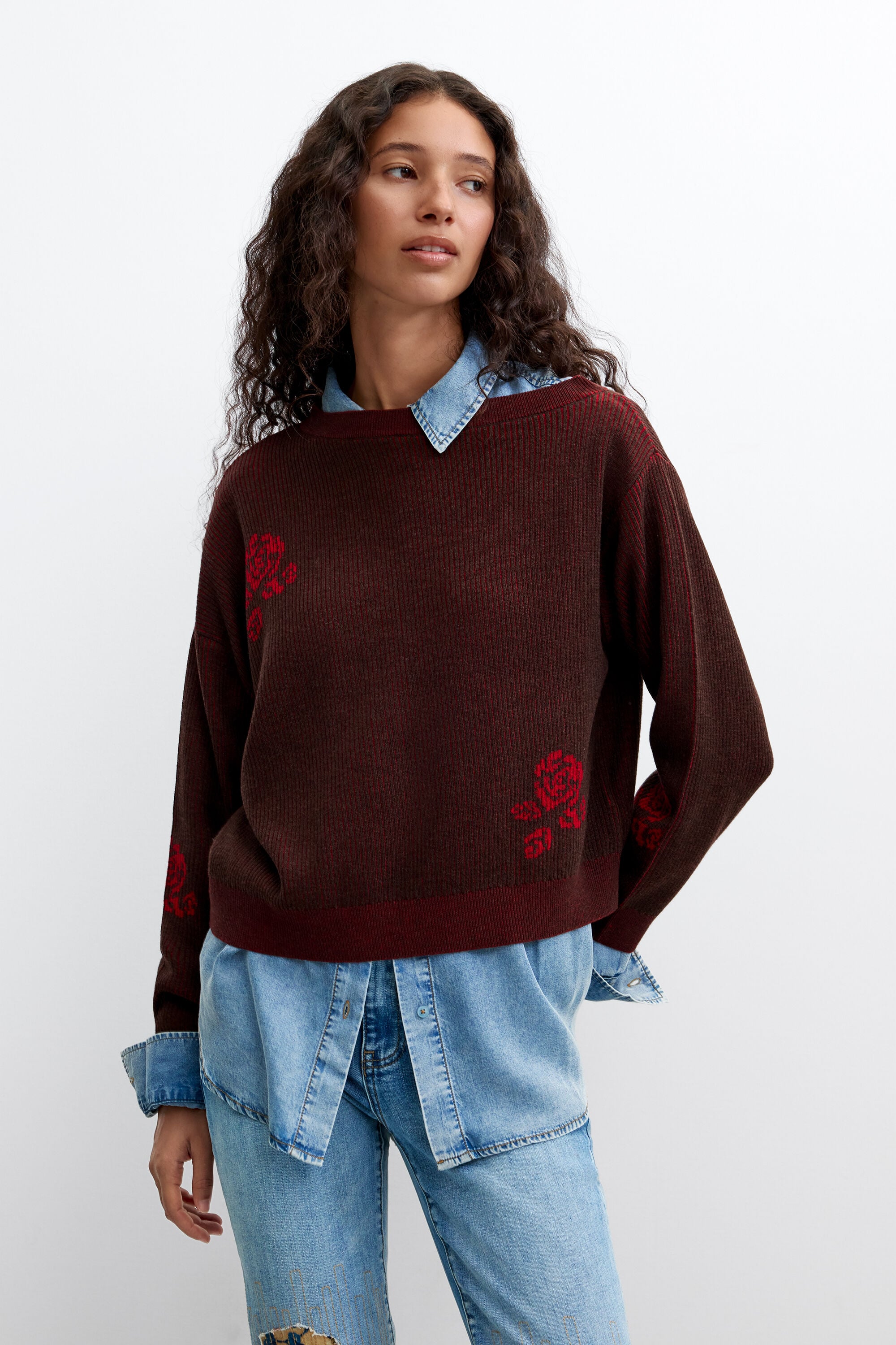 Desigual fijne gebreide trui met bloemen
