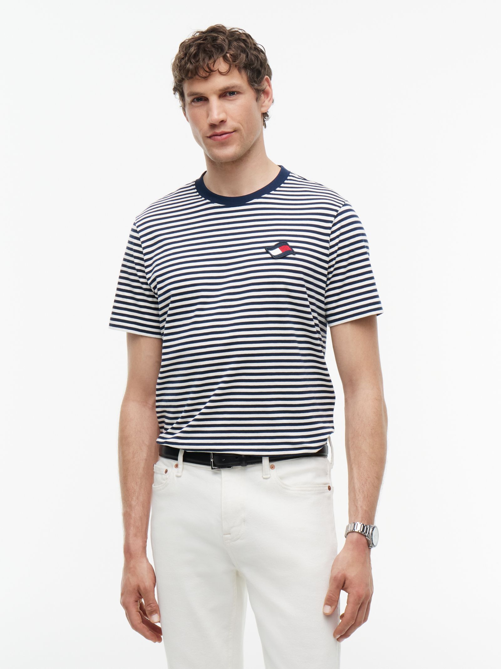 Tommy Hilfiger gestreept t-shirt met golvende vlag patch