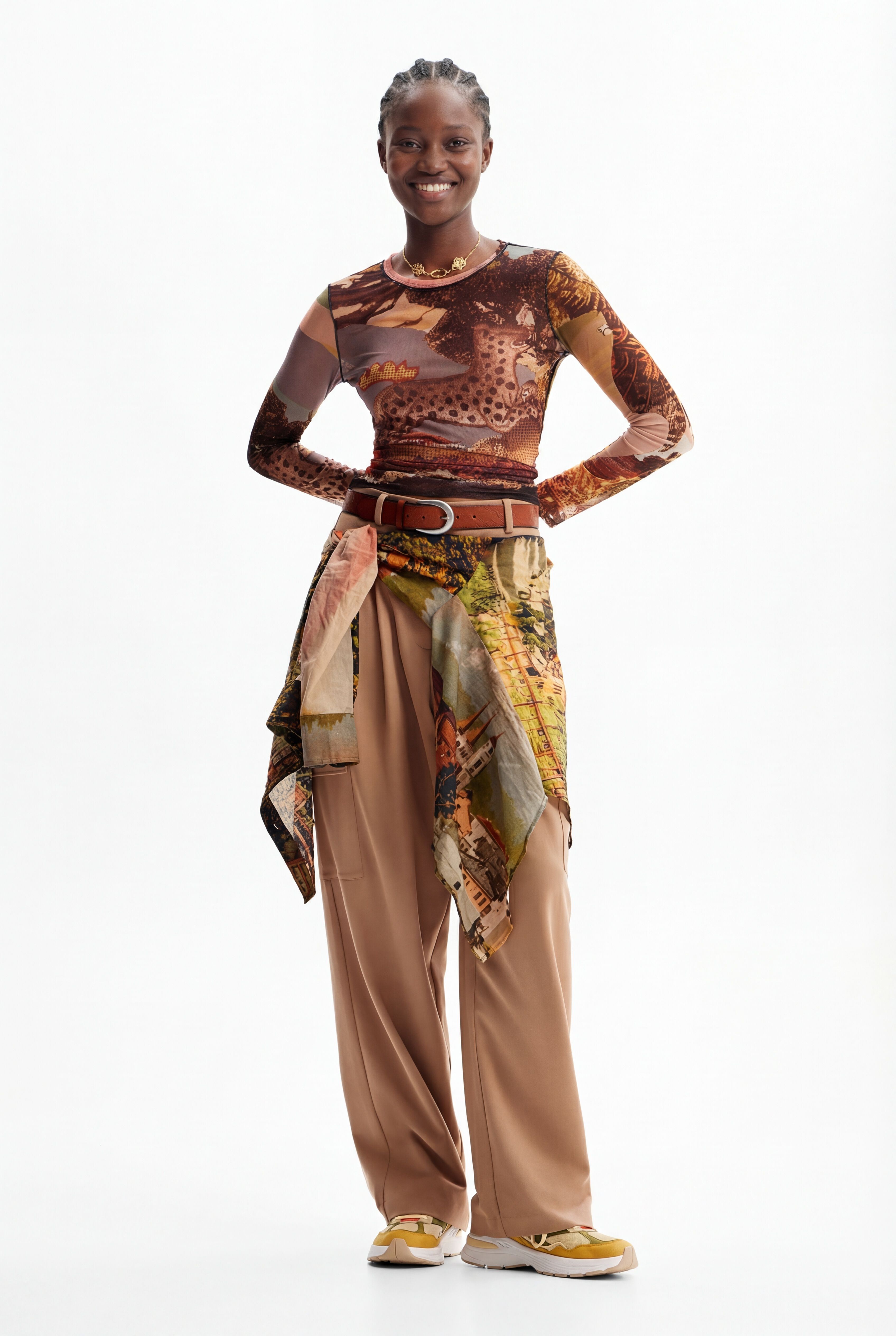 Desigual Pantalon M. Christian Lacroix in beige