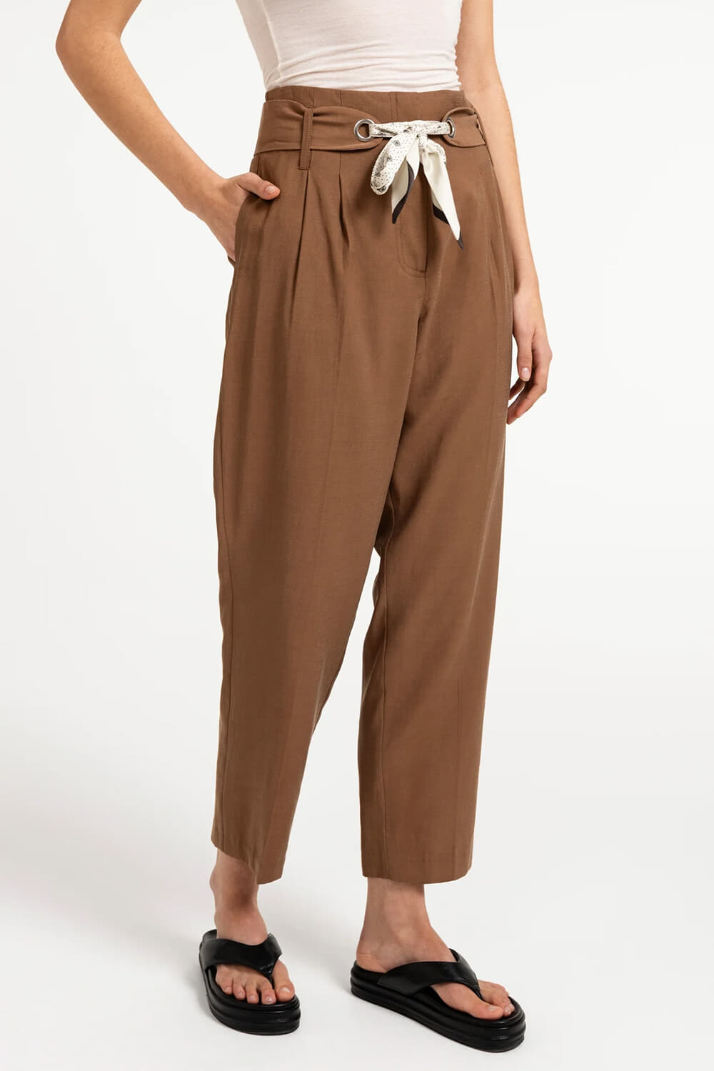 Yaya Broek Bruin dames in bruin