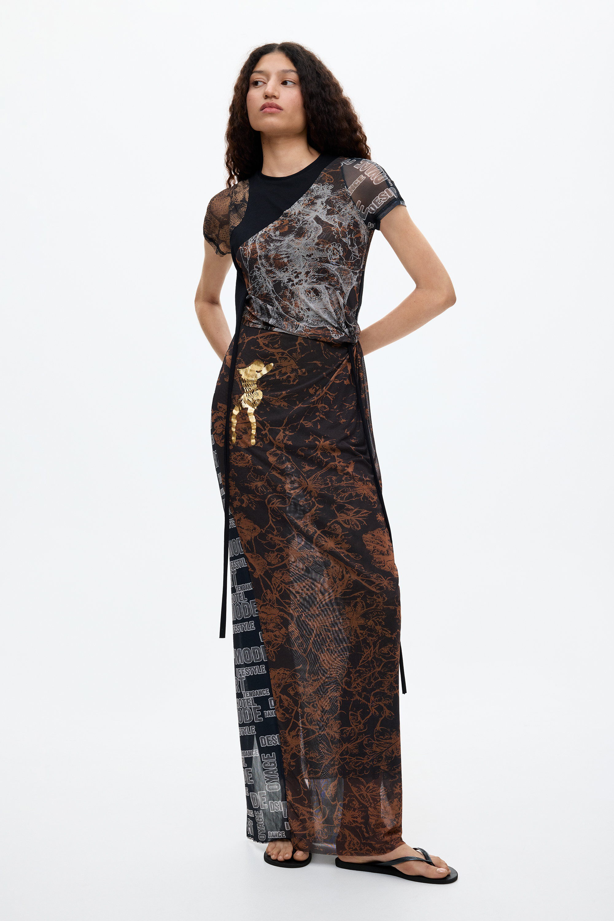Desigual LANGE JURK MET OTTOLINGER PRINT in bruin