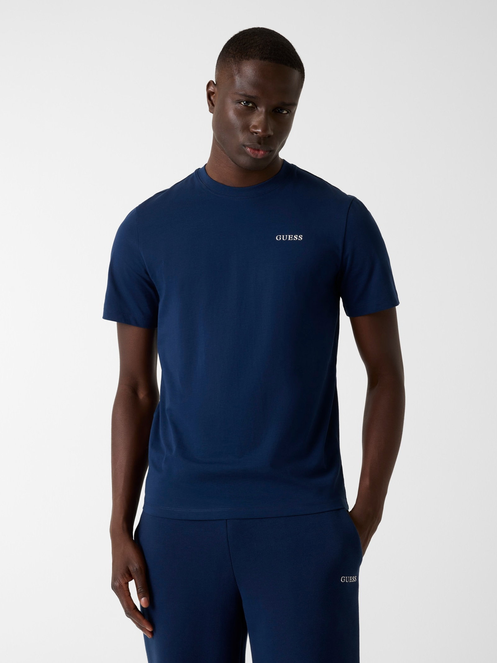 Guess Regular-Fit T-Shirt