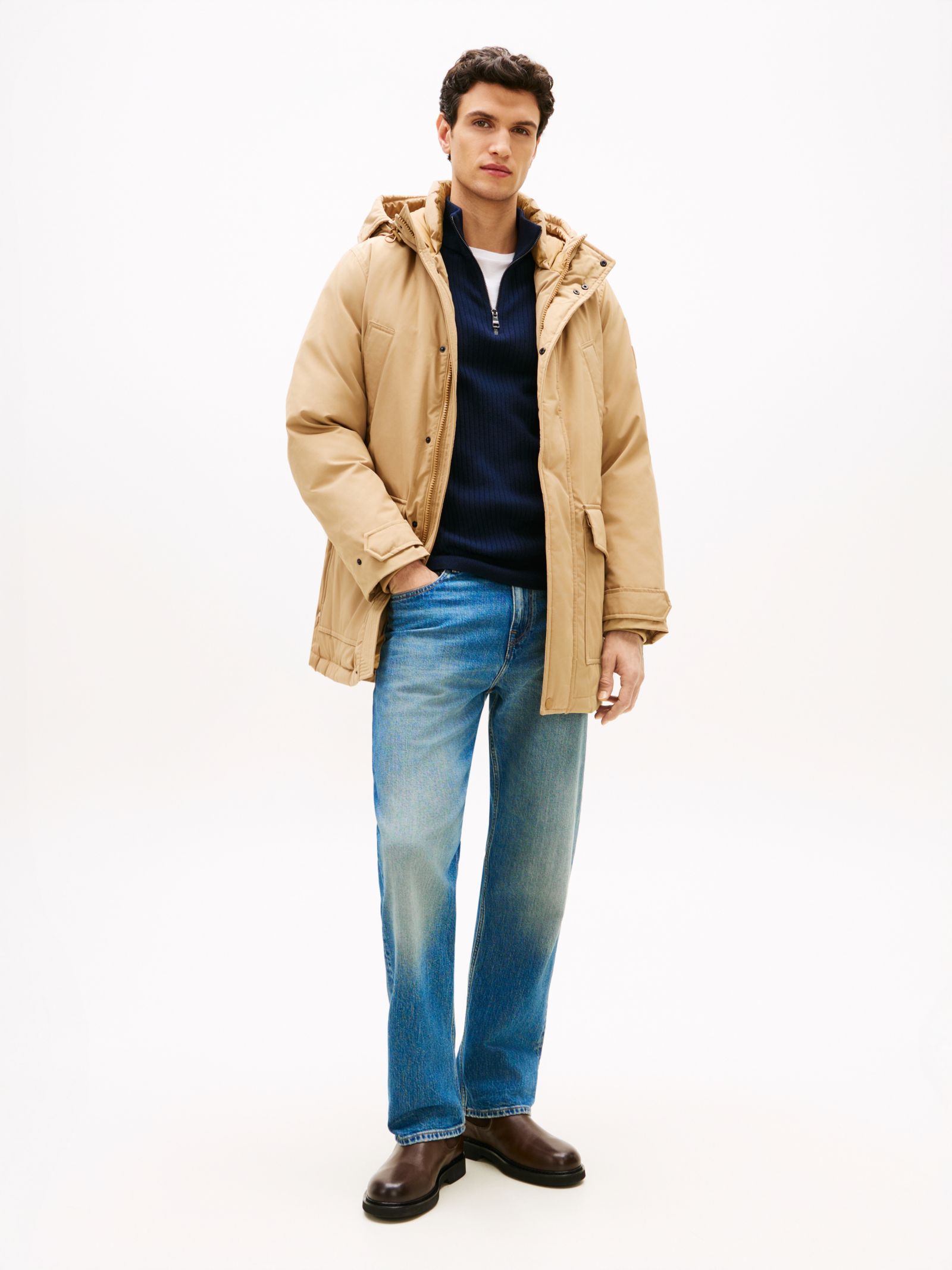 Tommy Hilfiger Rockie Parka met dons capuchon en logo patch in beige