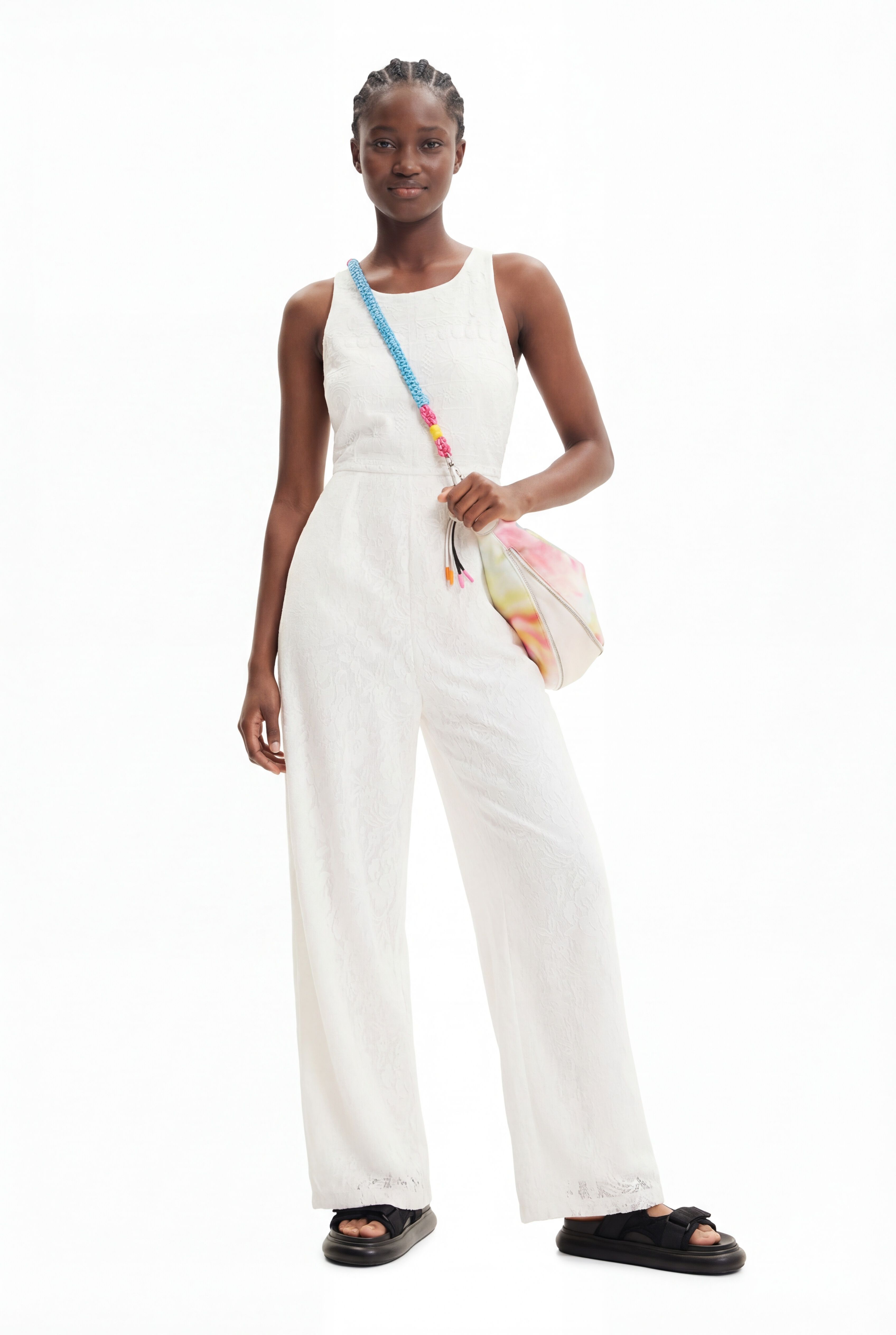 Desigual Lange jumpsuit met borduursel en kant in wit