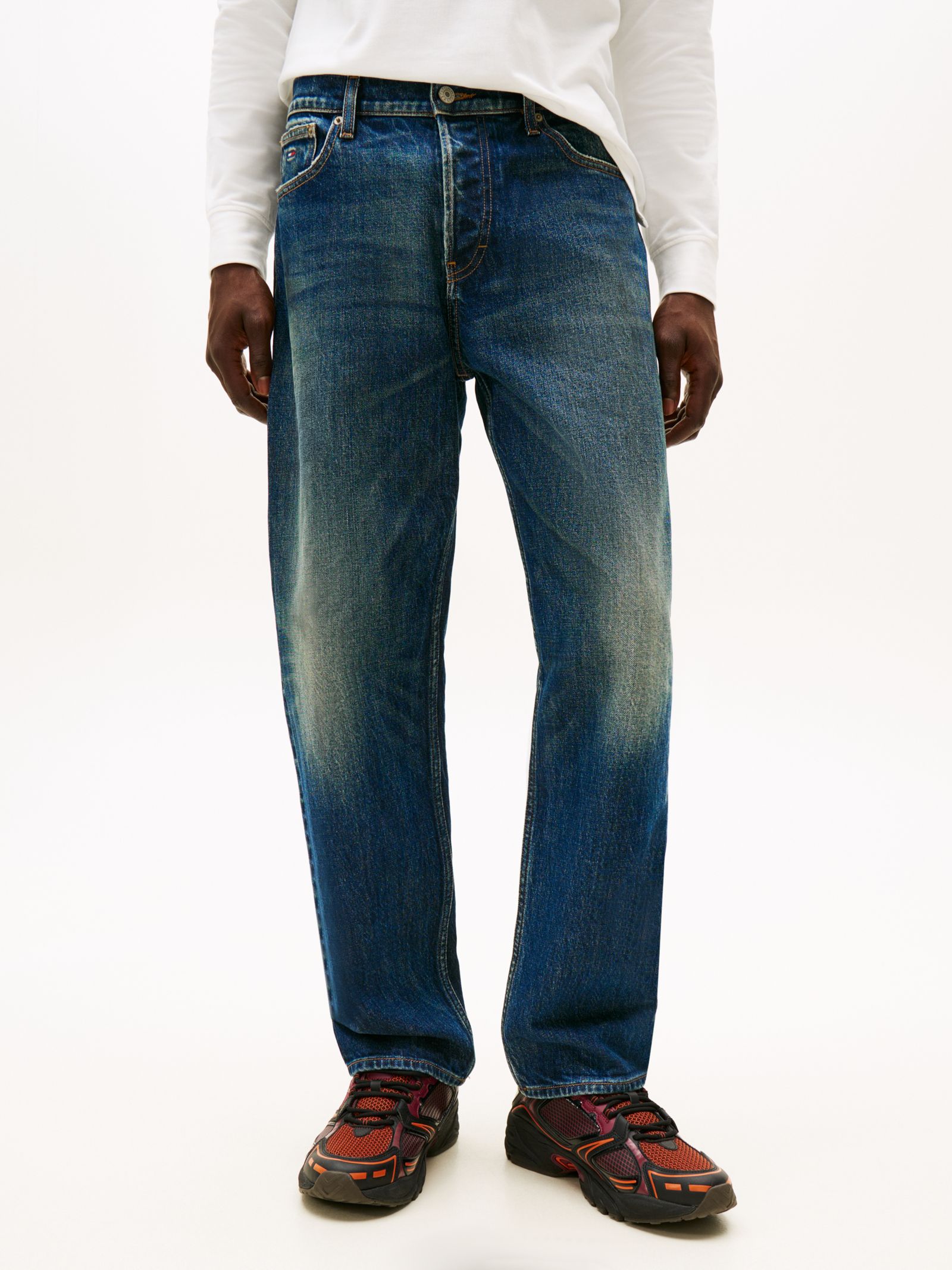 Tommy Jeans Sonny regular tapered jeans