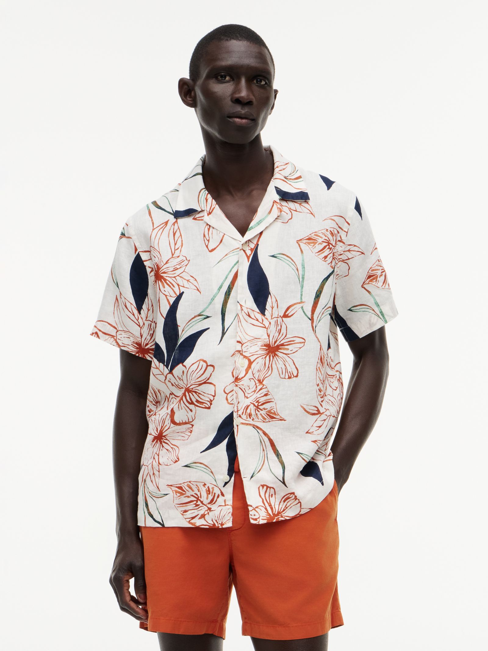 Tommy Hilfiger Regular linnen overhemd met korte mouwen en tropische print in wit