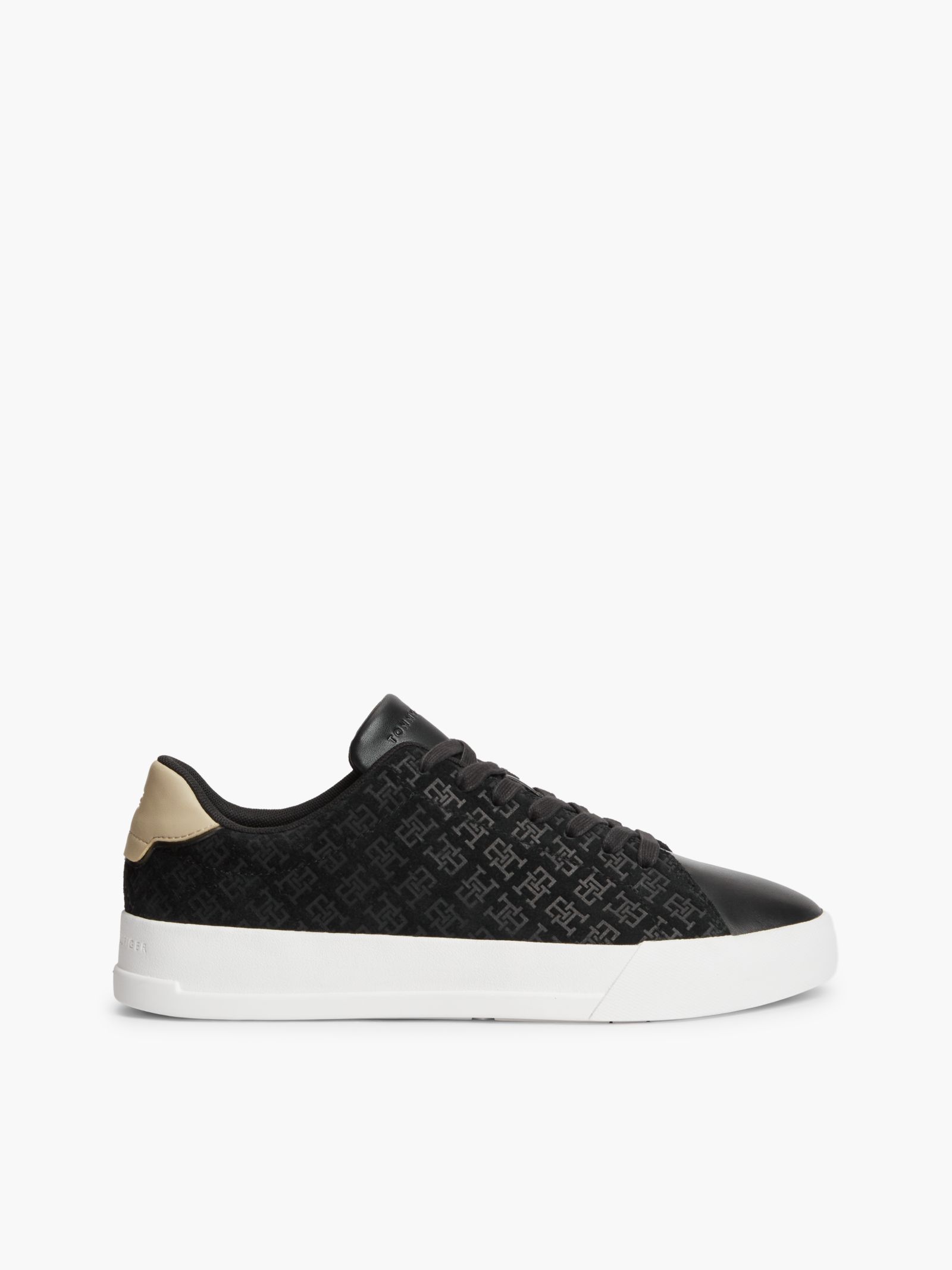 Tommy Hilfiger TH monogram suède court sneaker in zwart
