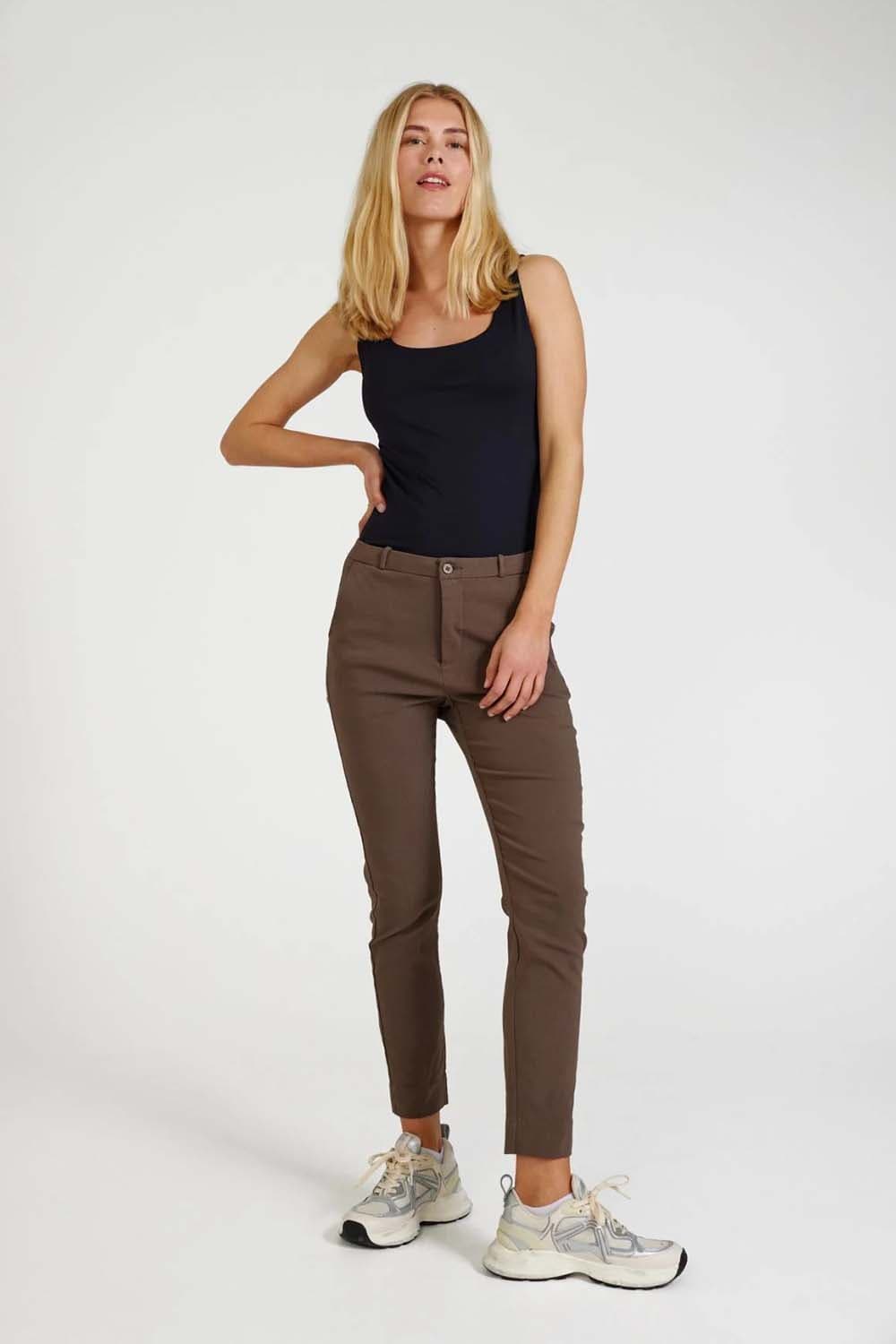 Freequent Pantalon Solvej Bruin dames