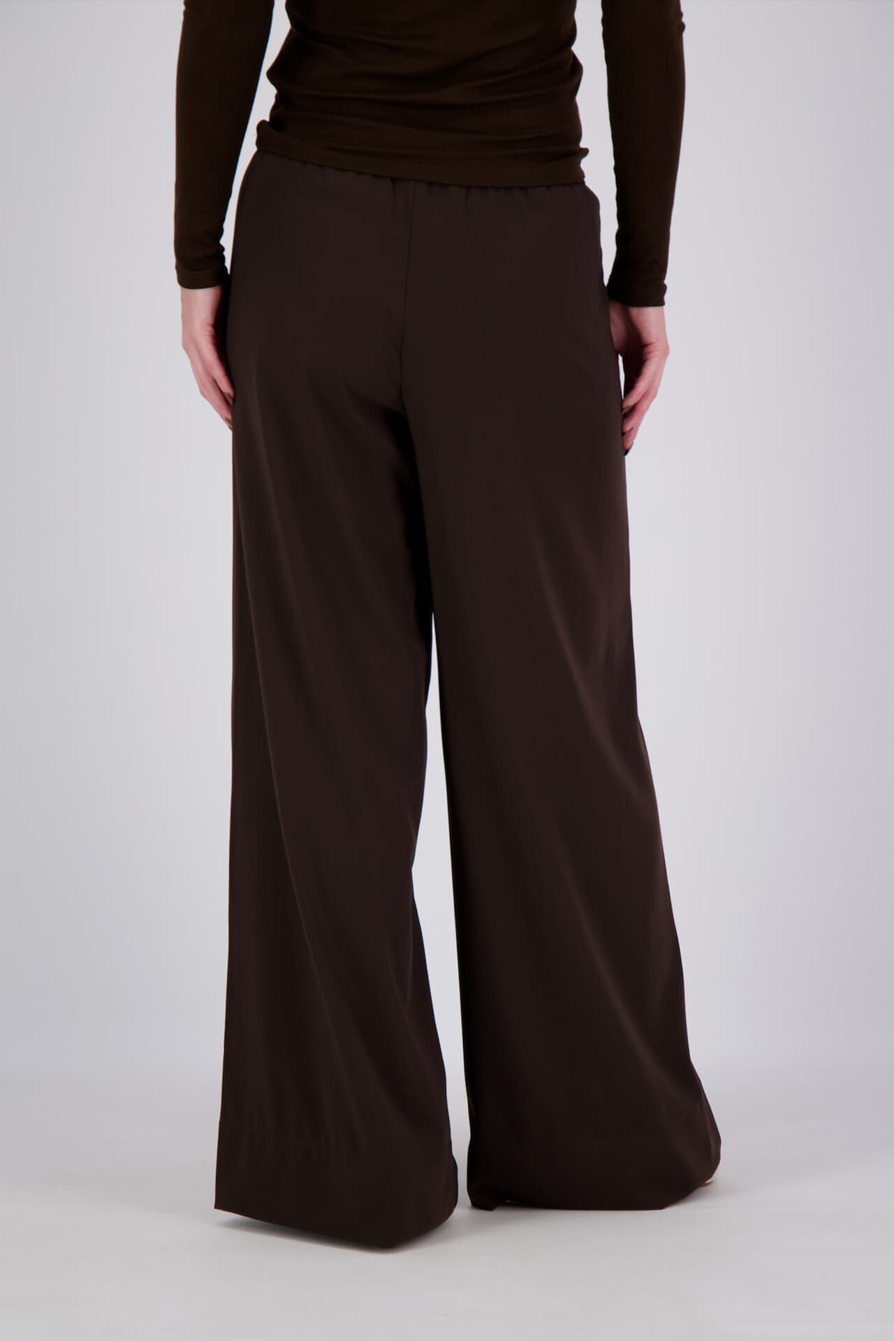 Mac Jeans Broek Coralie Floating crepe Bruin dames