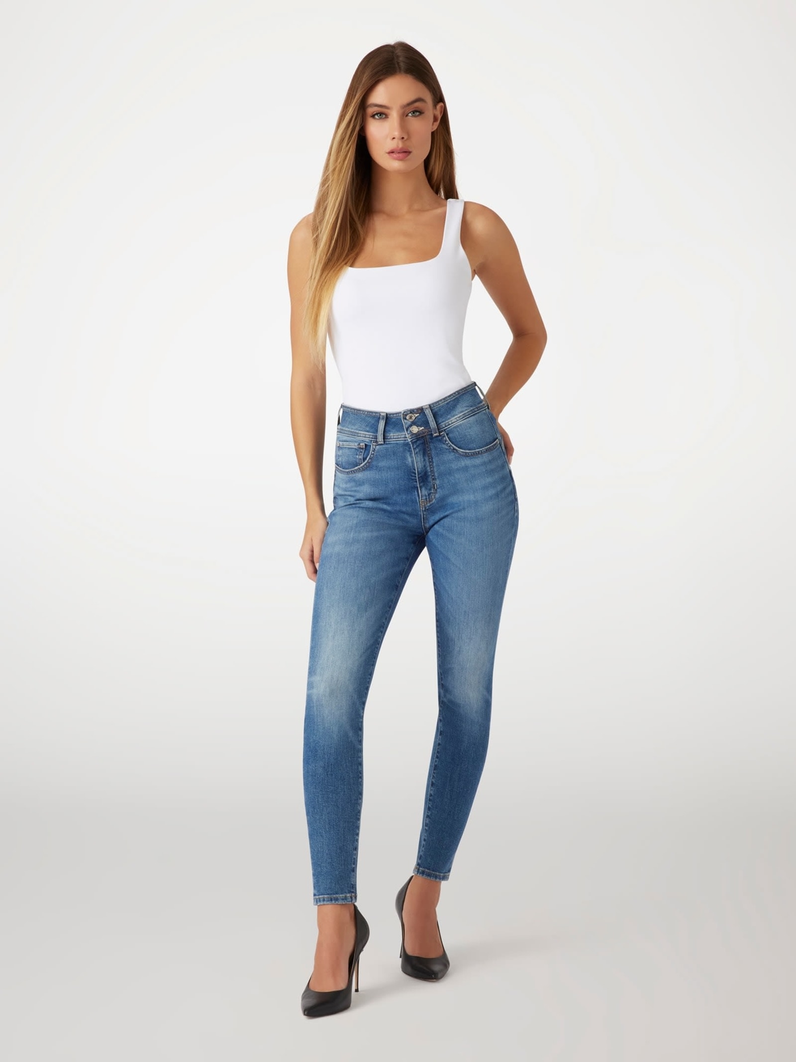 Guess Shape Up Skinny Jeans in blauw