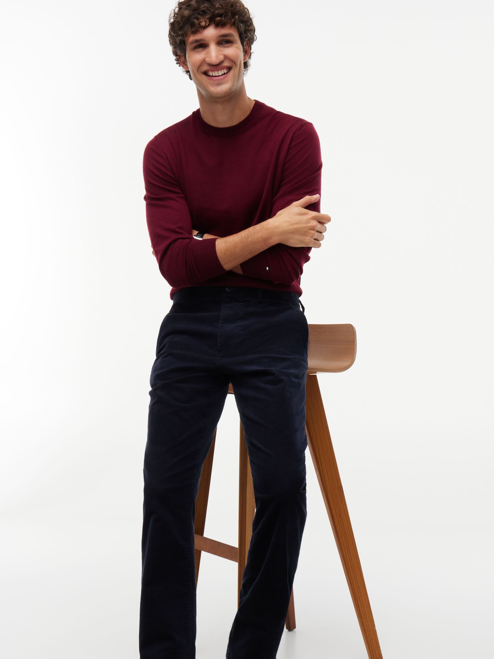 Tommy Hilfiger Denton Slim Straight Chino van fijne corduroy in marine