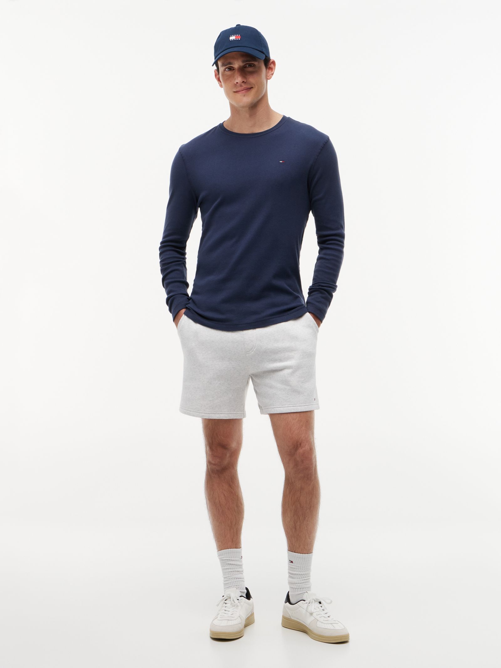 Tommy Jeans slim fit longsleeve in marine