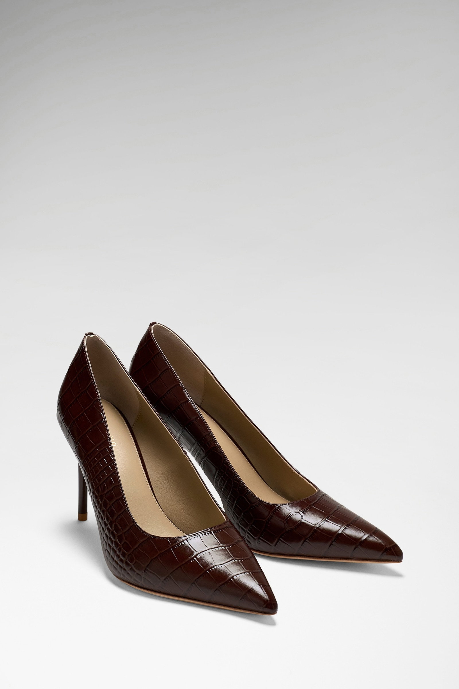 Guess Marciano Leren Pump in bruin