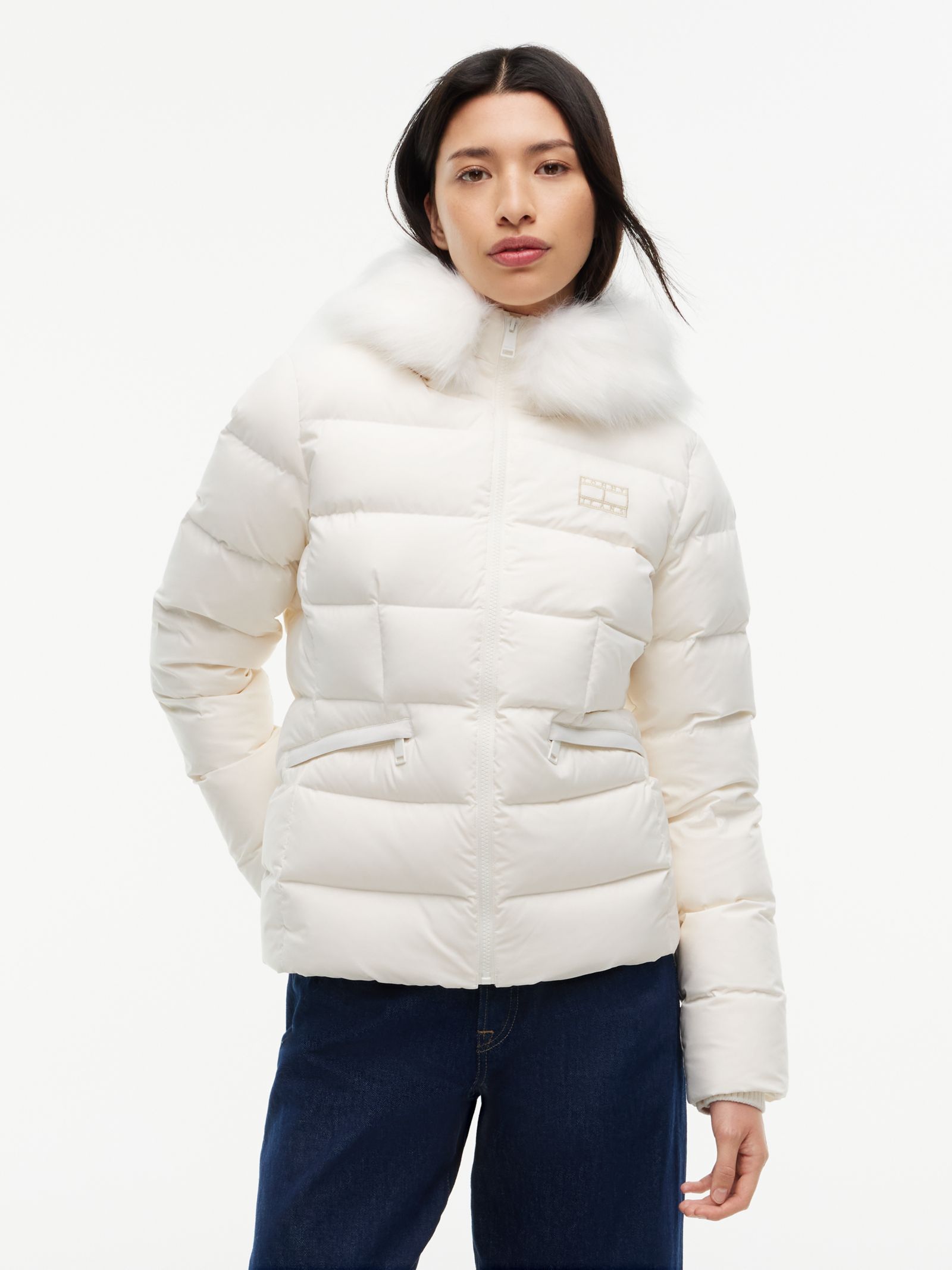 Tommy Jeans Slim Fit Pufferjack met dons en capuchon in wit
