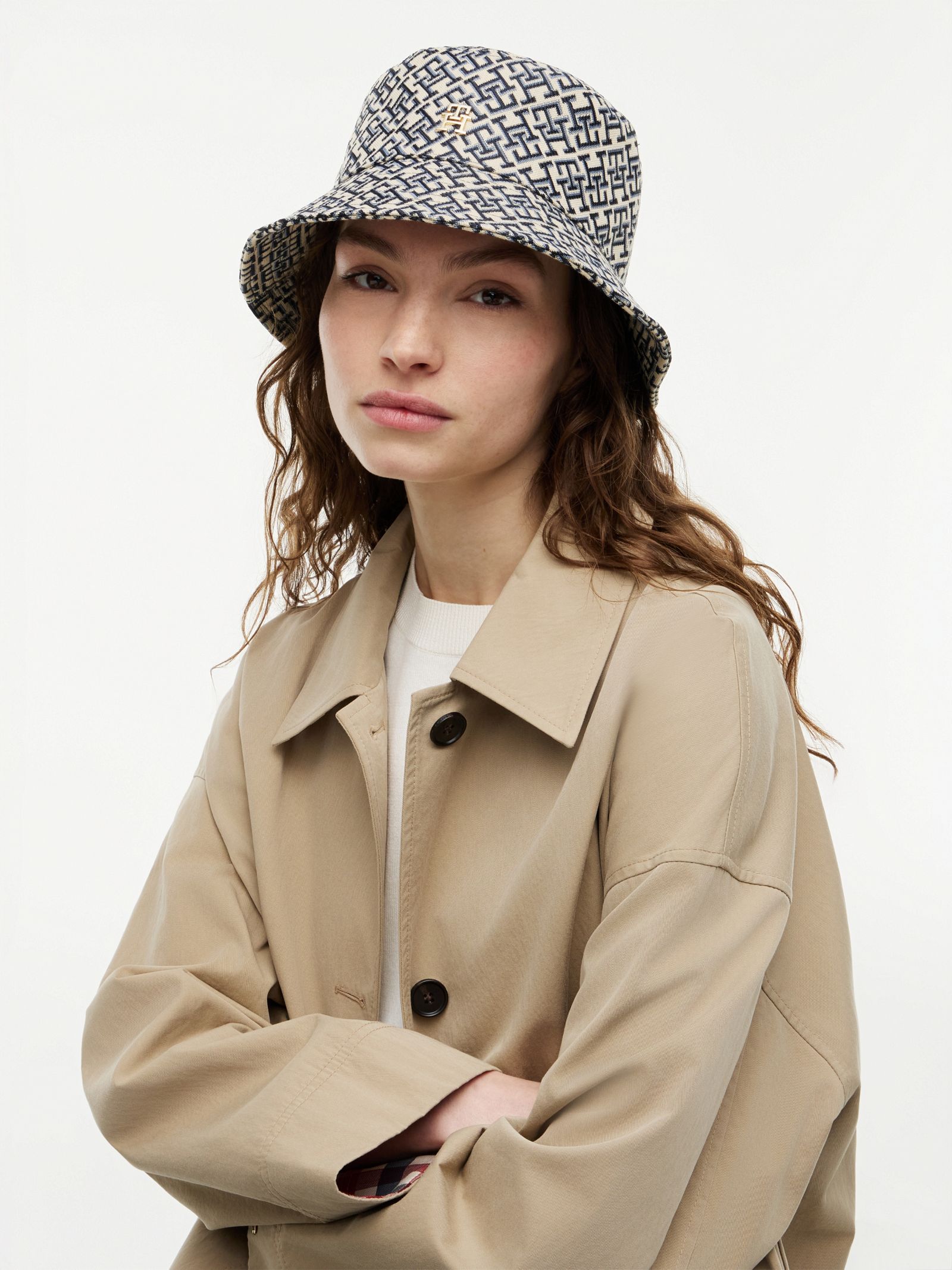 Tommy Hilfiger Vissershoed met jacquard TH monogram
